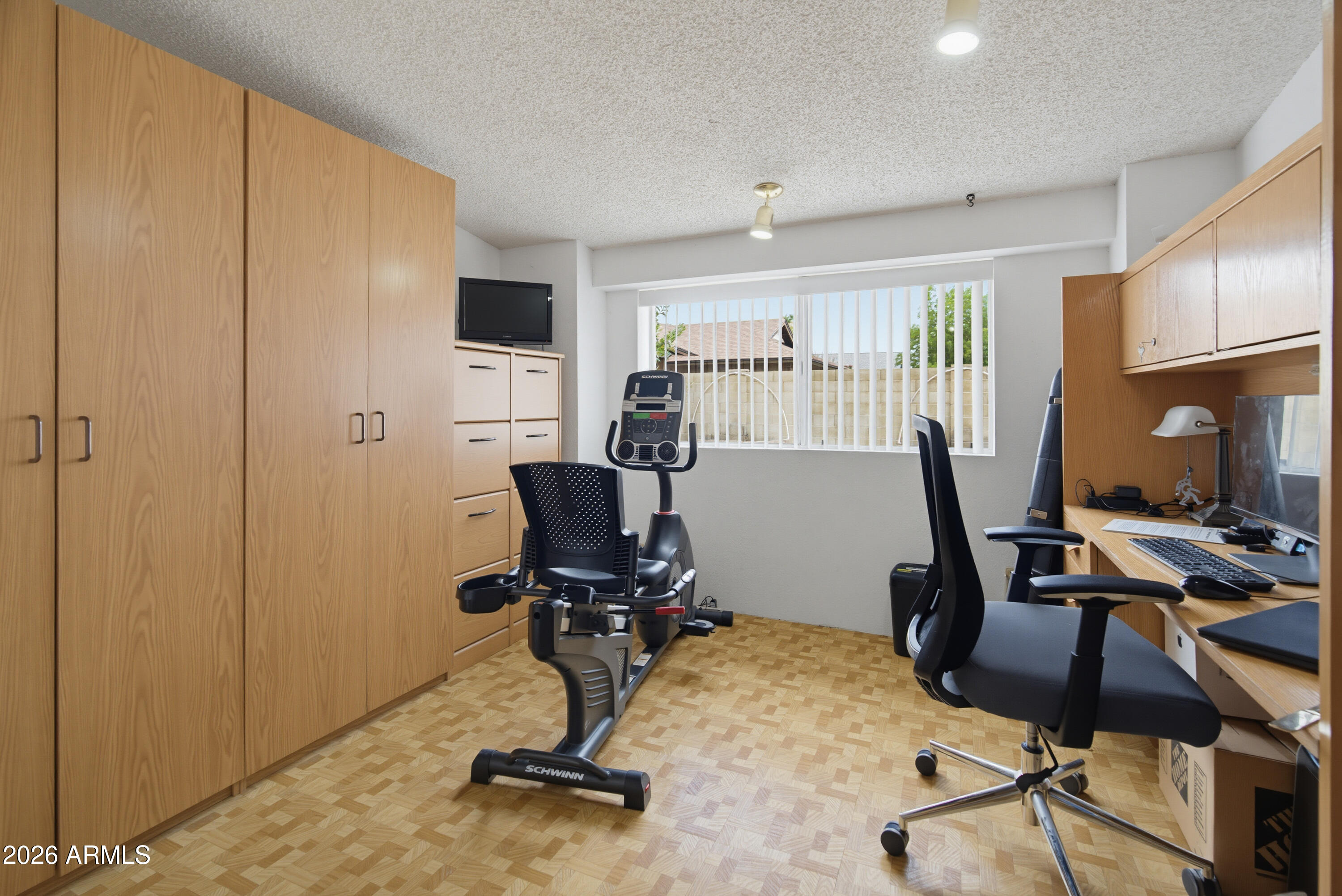 TAMARRON 2 - Residential