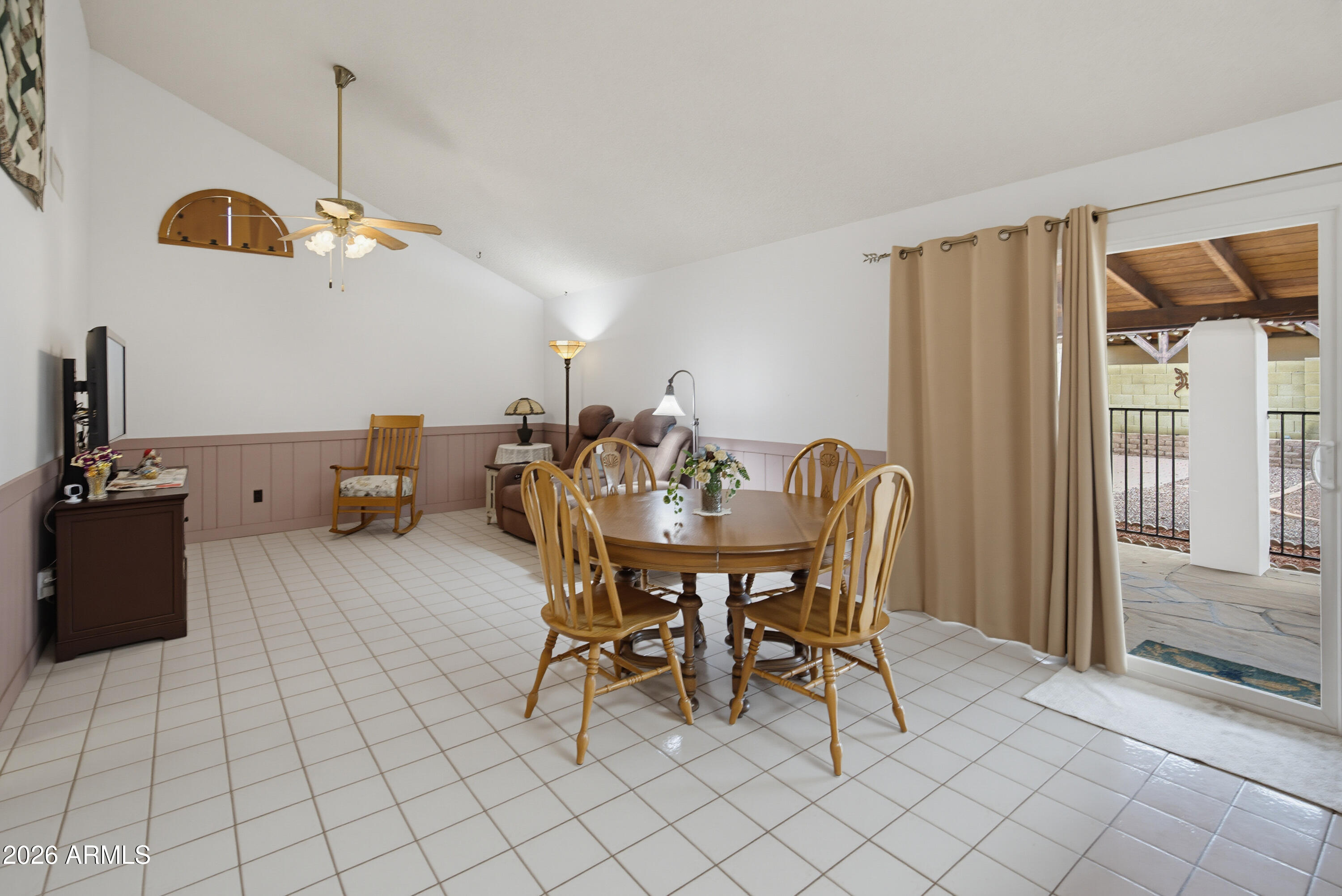 TAMARRON 2 - Residential