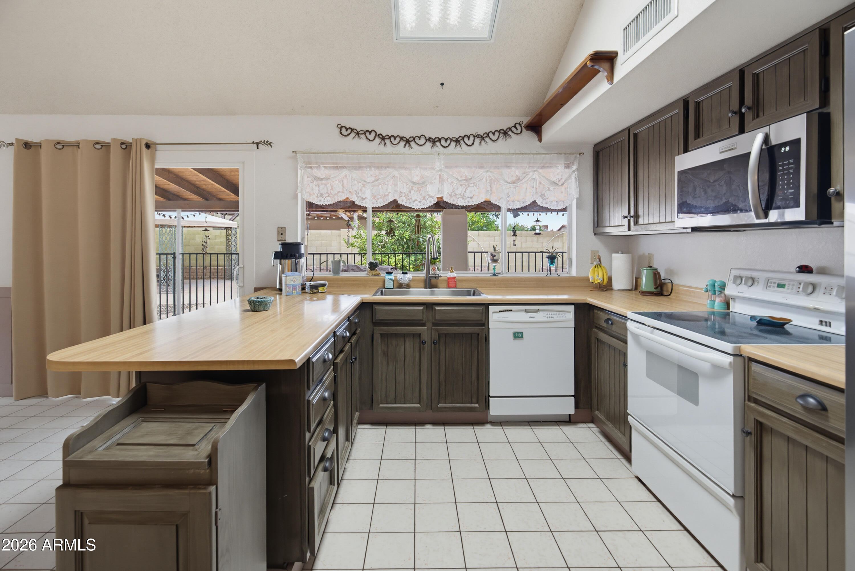 TAMARRON 2 - Residential