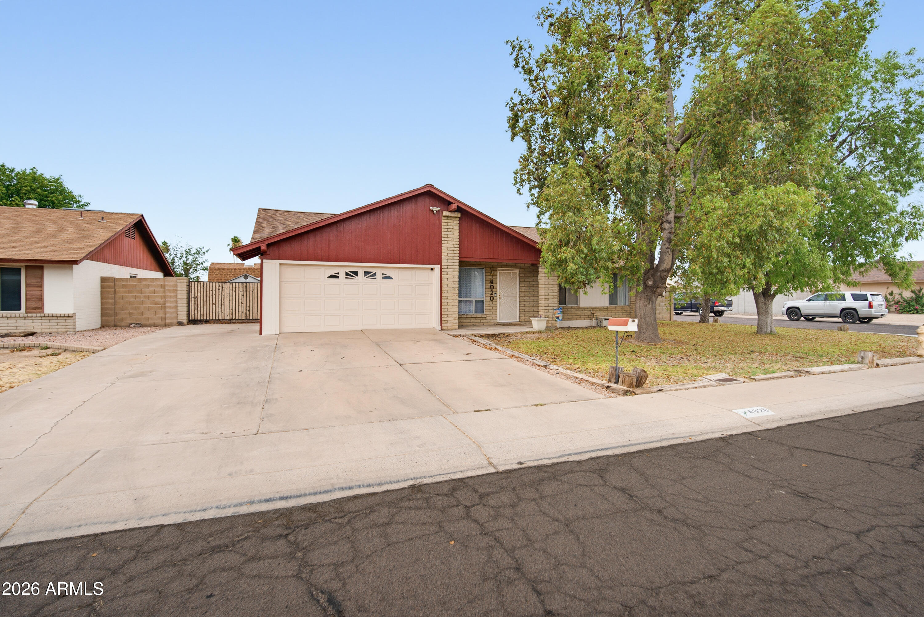 TAMARRON 2 - Residential