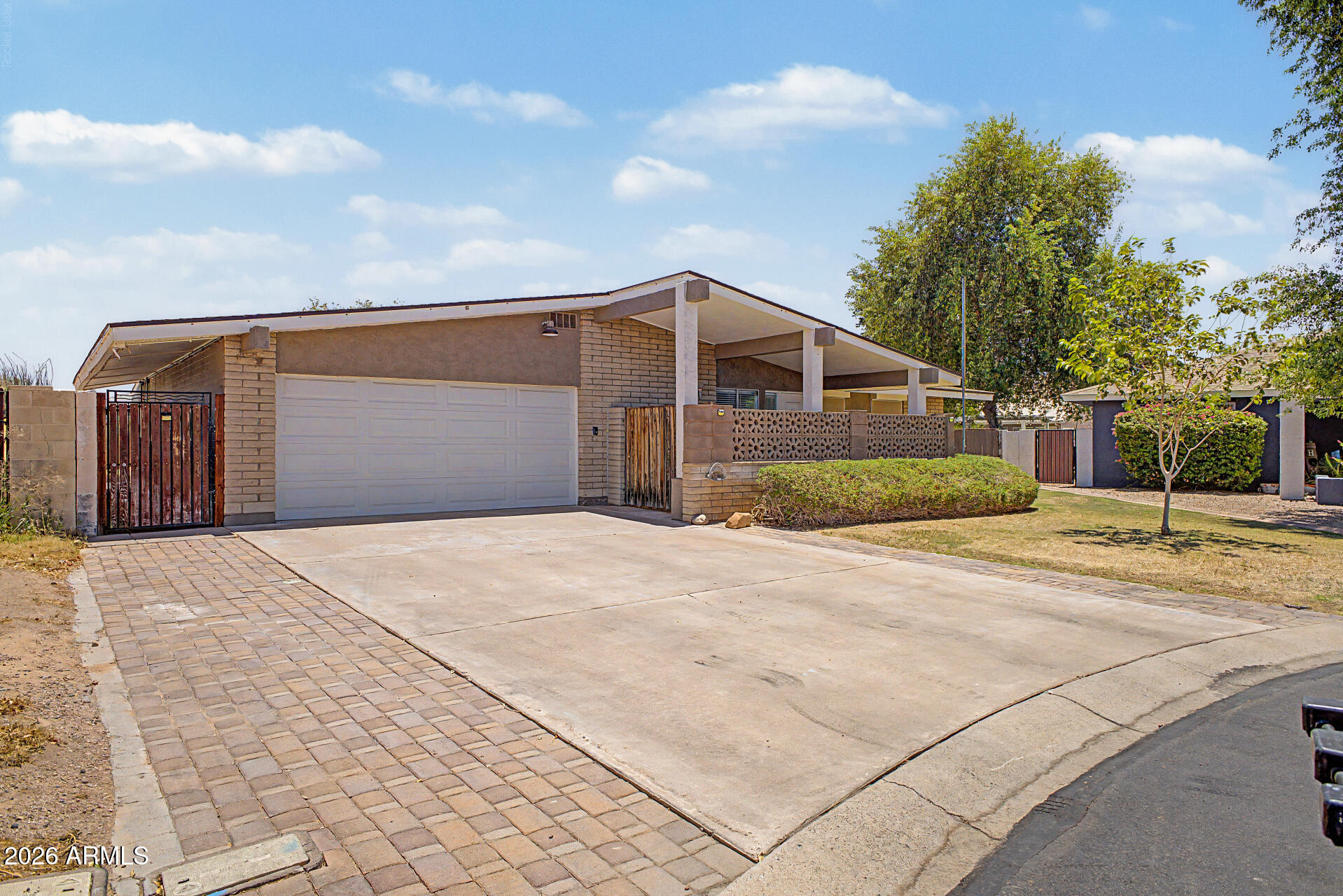 APACHE COUNTRY CLUB ESTATES 5 - Residential