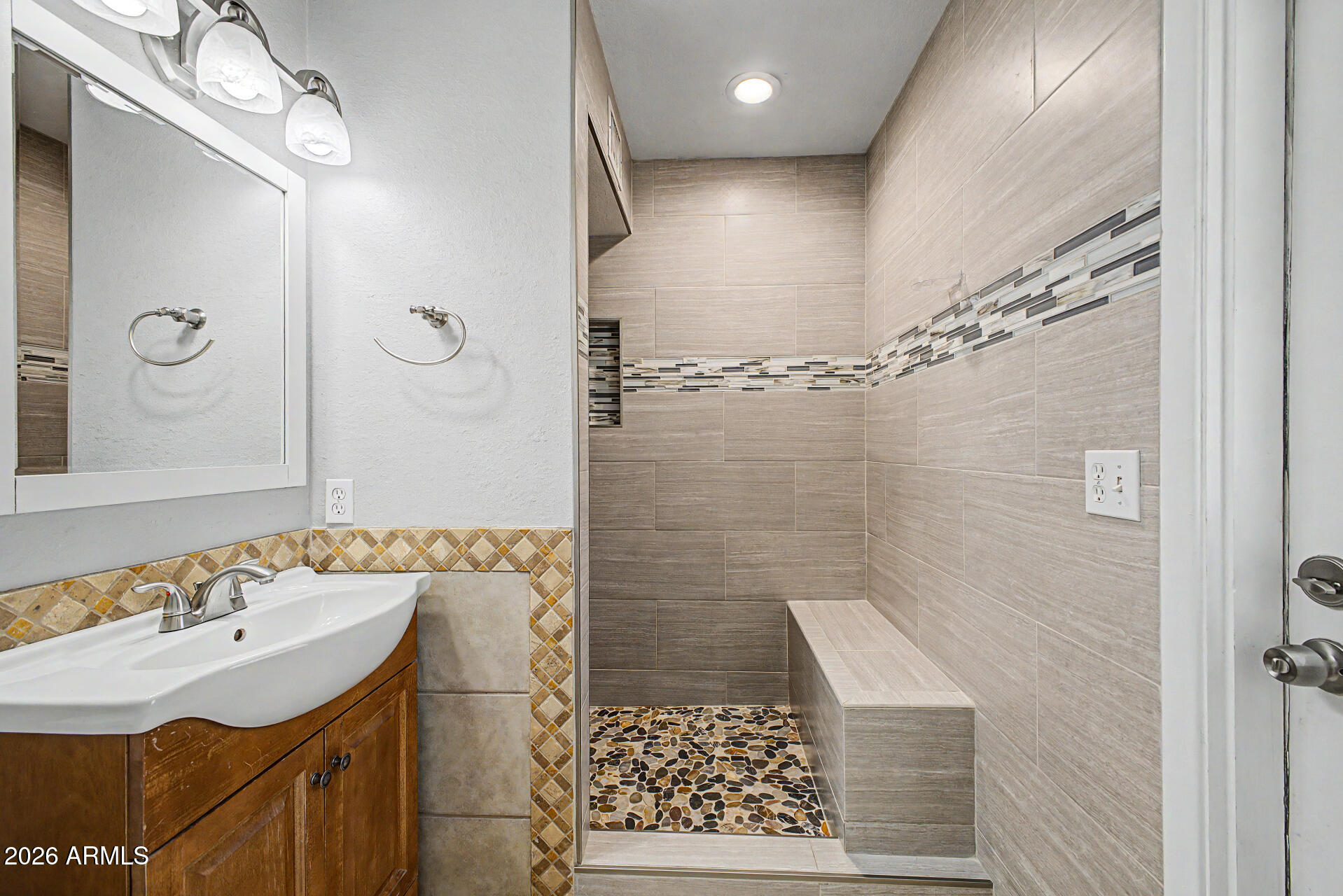 APACHE COUNTRY CLUB ESTATES 5 - Residential