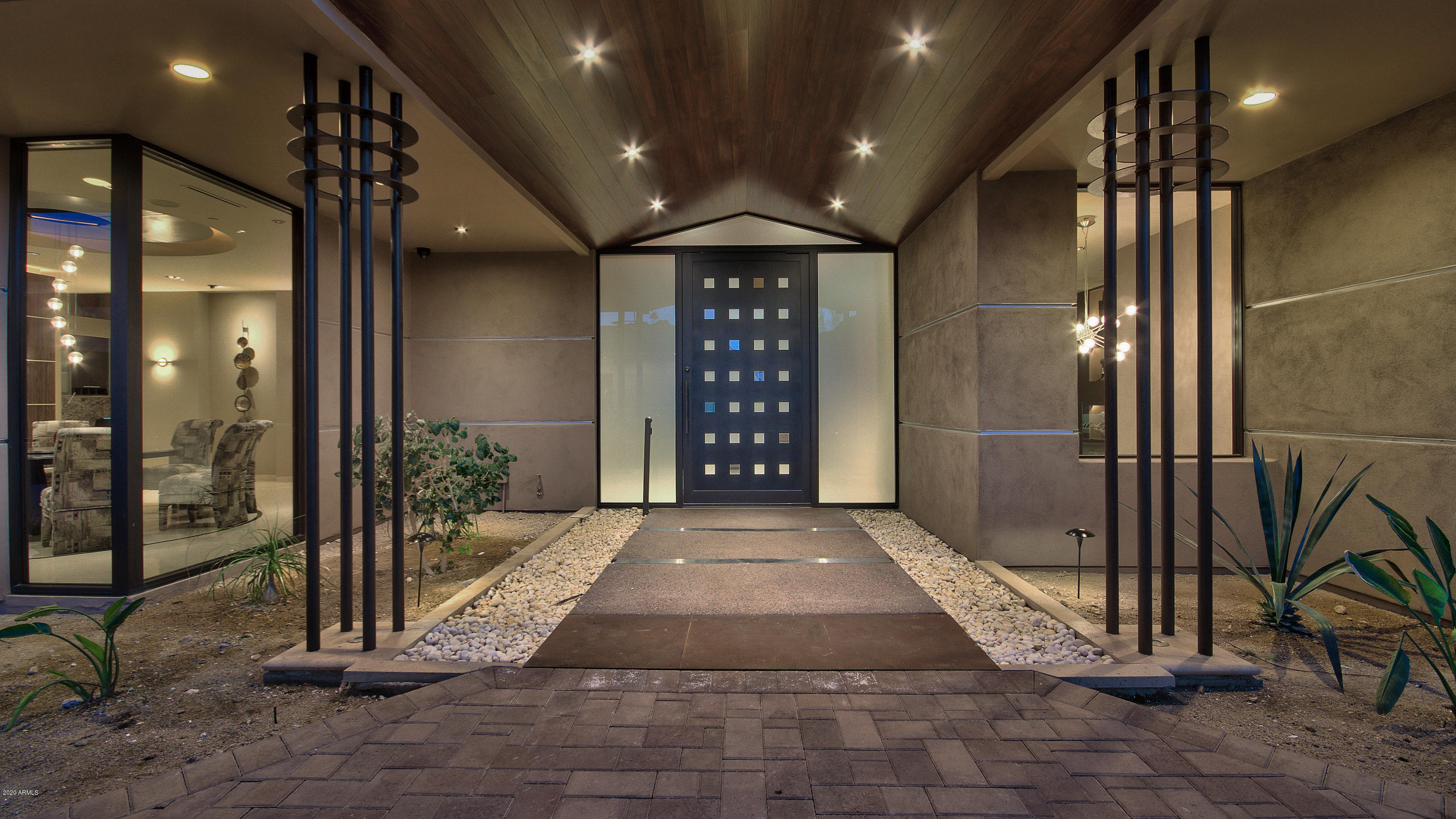 ENCLAVE IN PARADISE VALLEY - Residential