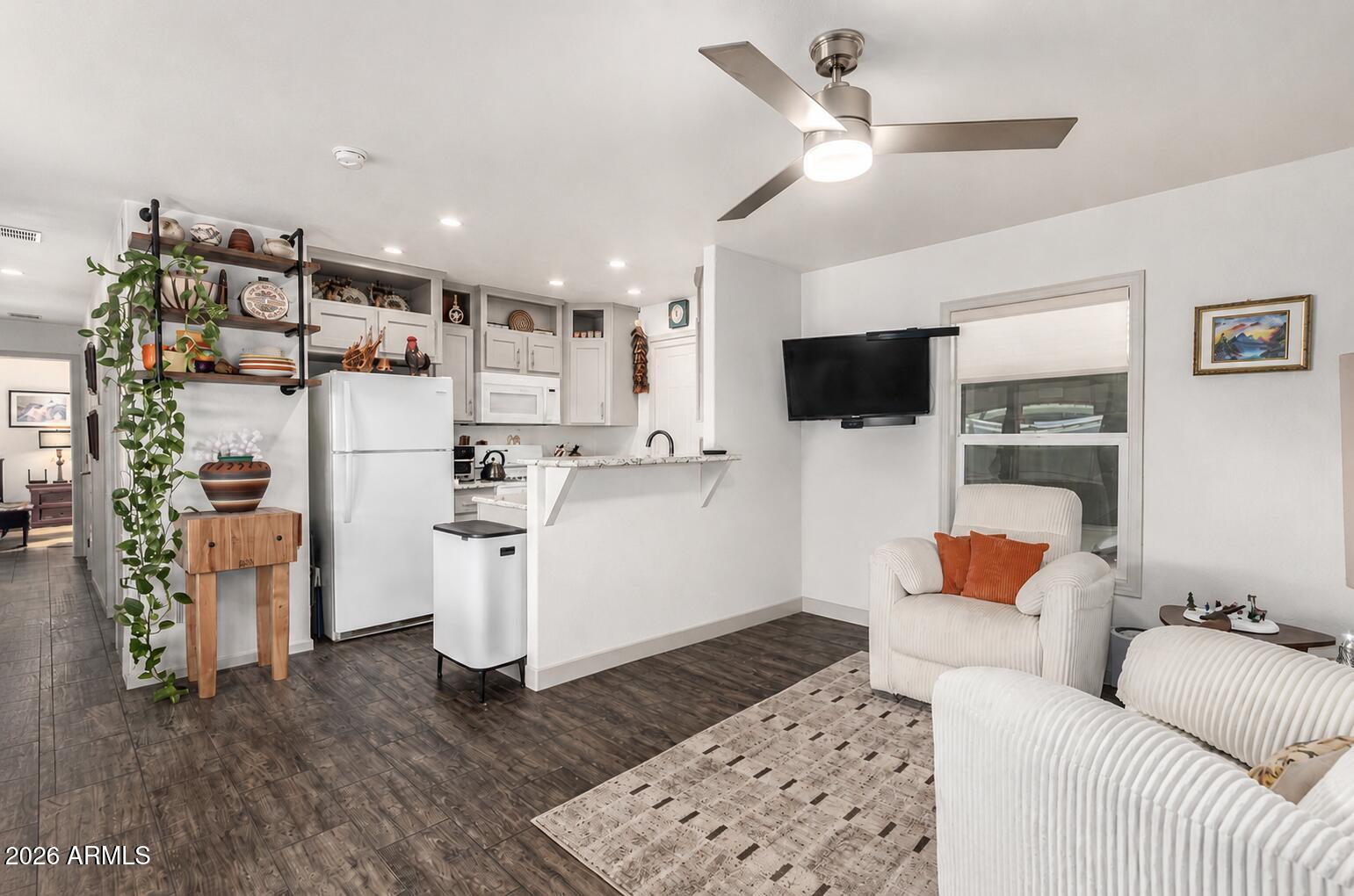 MESA MOBILE ESTATES - Residential