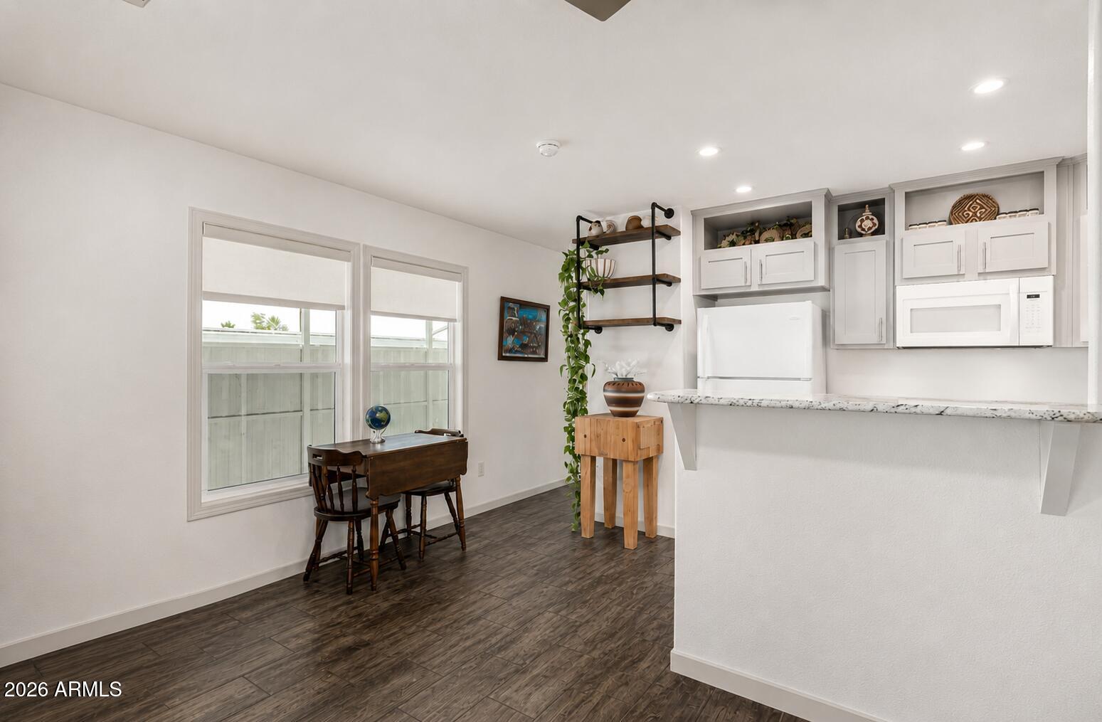 MESA MOBILE ESTATES - Residential