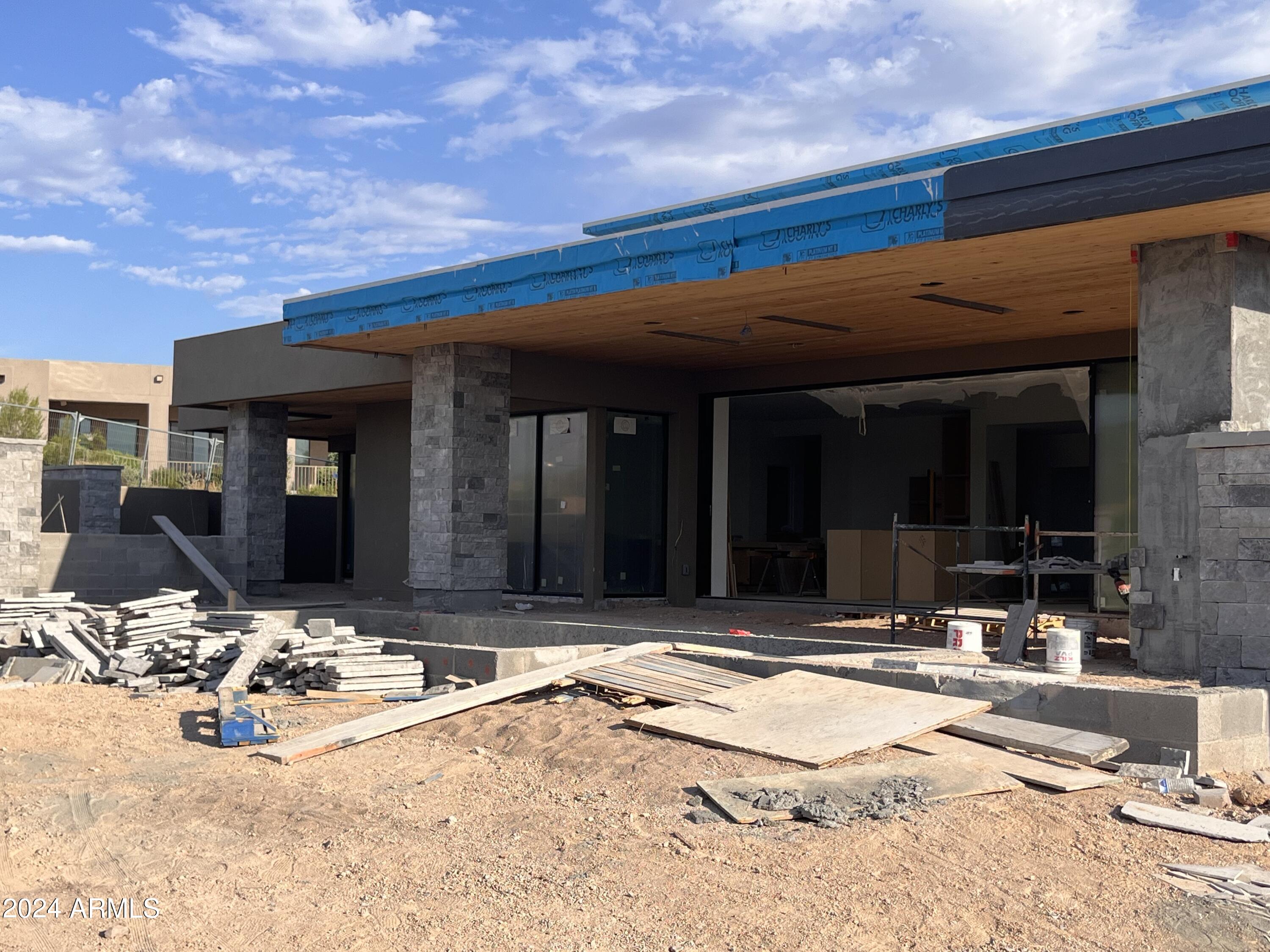 DESERT MOUNTAIN - Residential