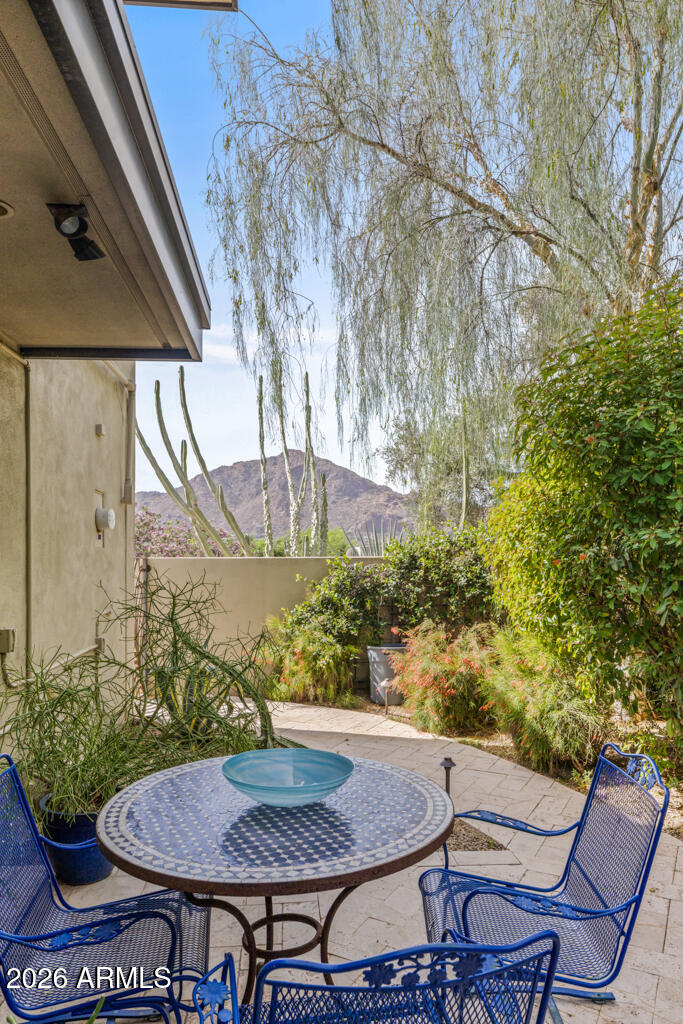COLONIA MIRAMONTE 3A LOTS 70-72 TRACT Q - Residential