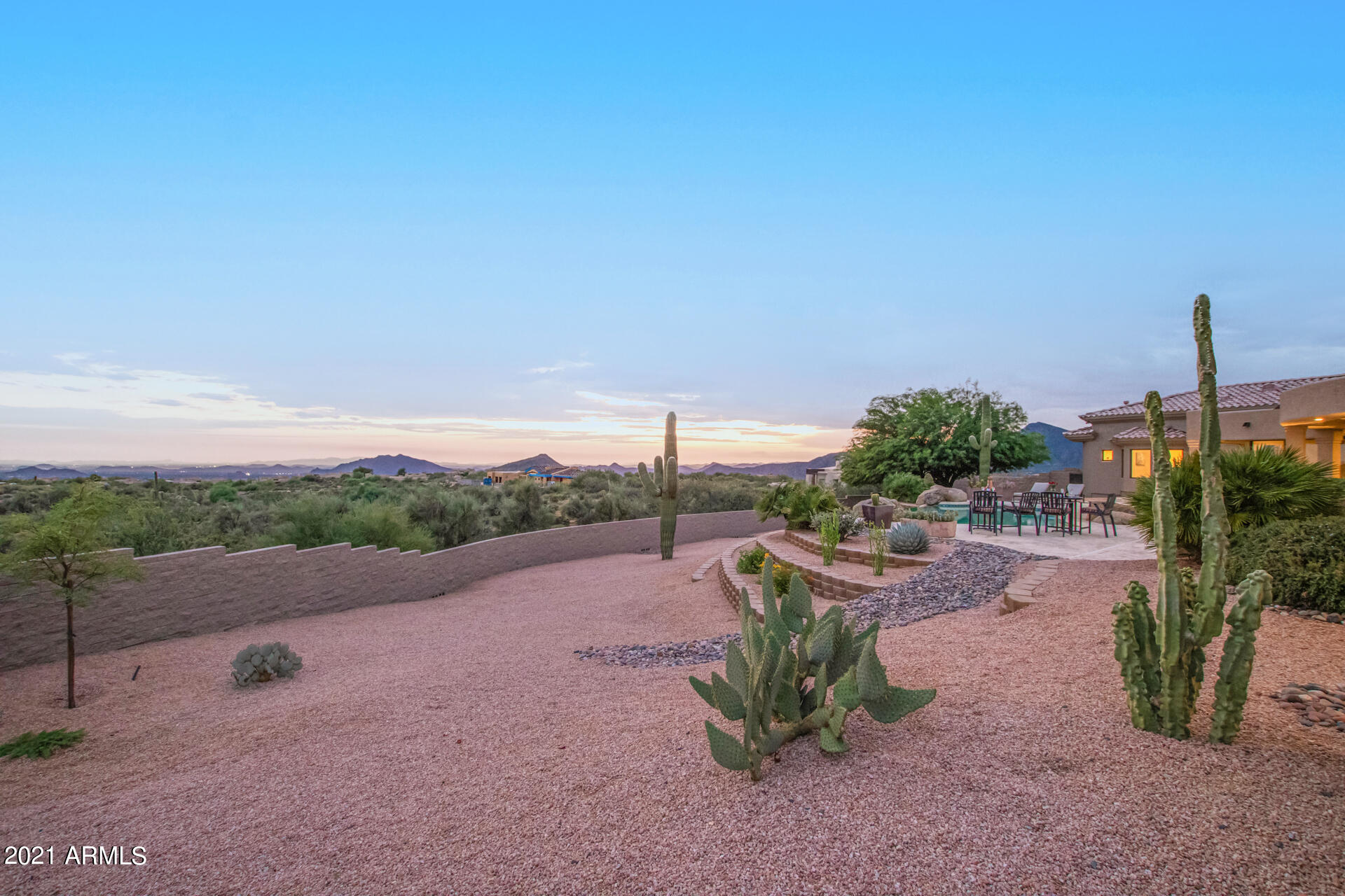 QUAIL RIDGE GATED 5+ACRES - Residential