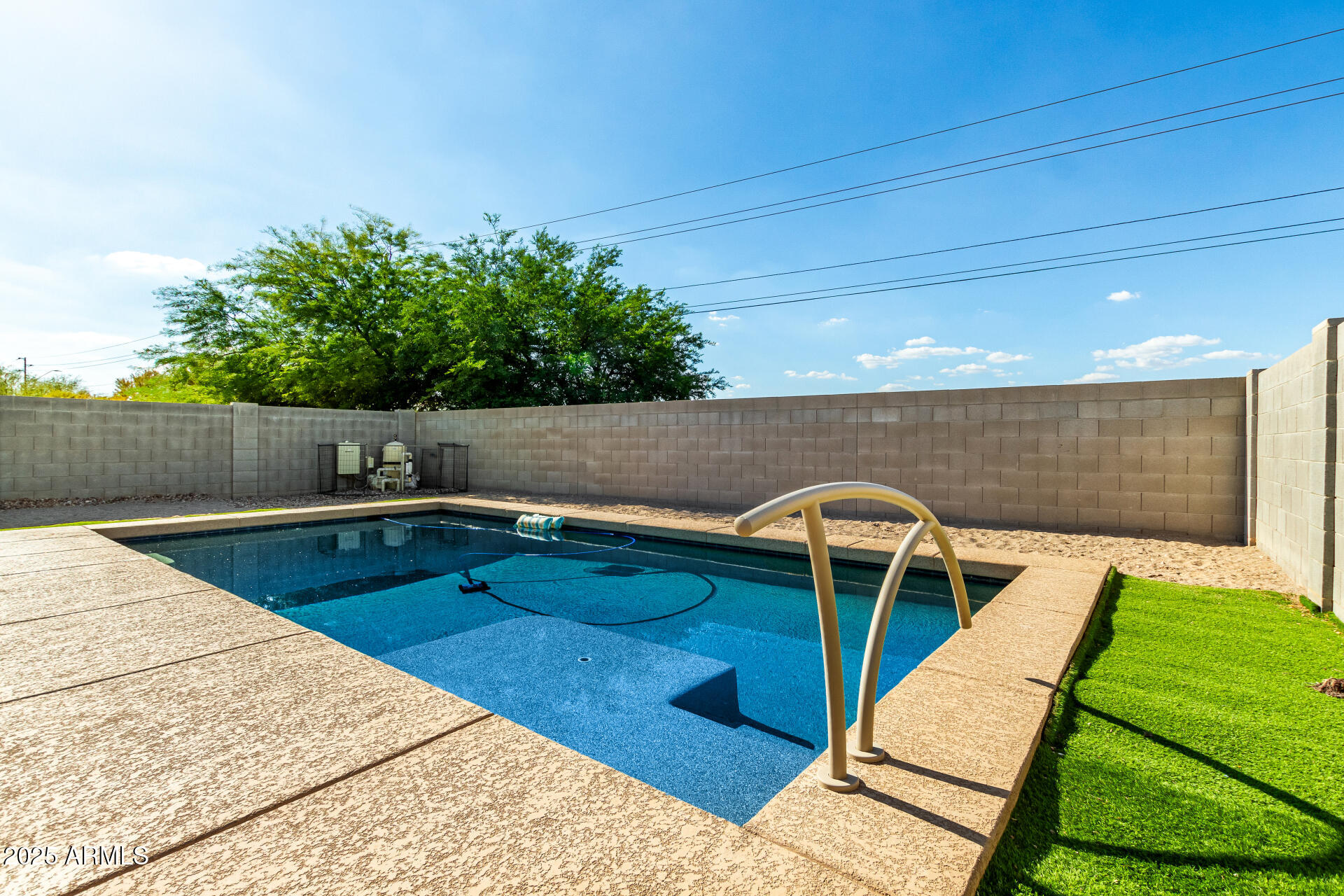 MCCLELLAN MEADOWS - Residential