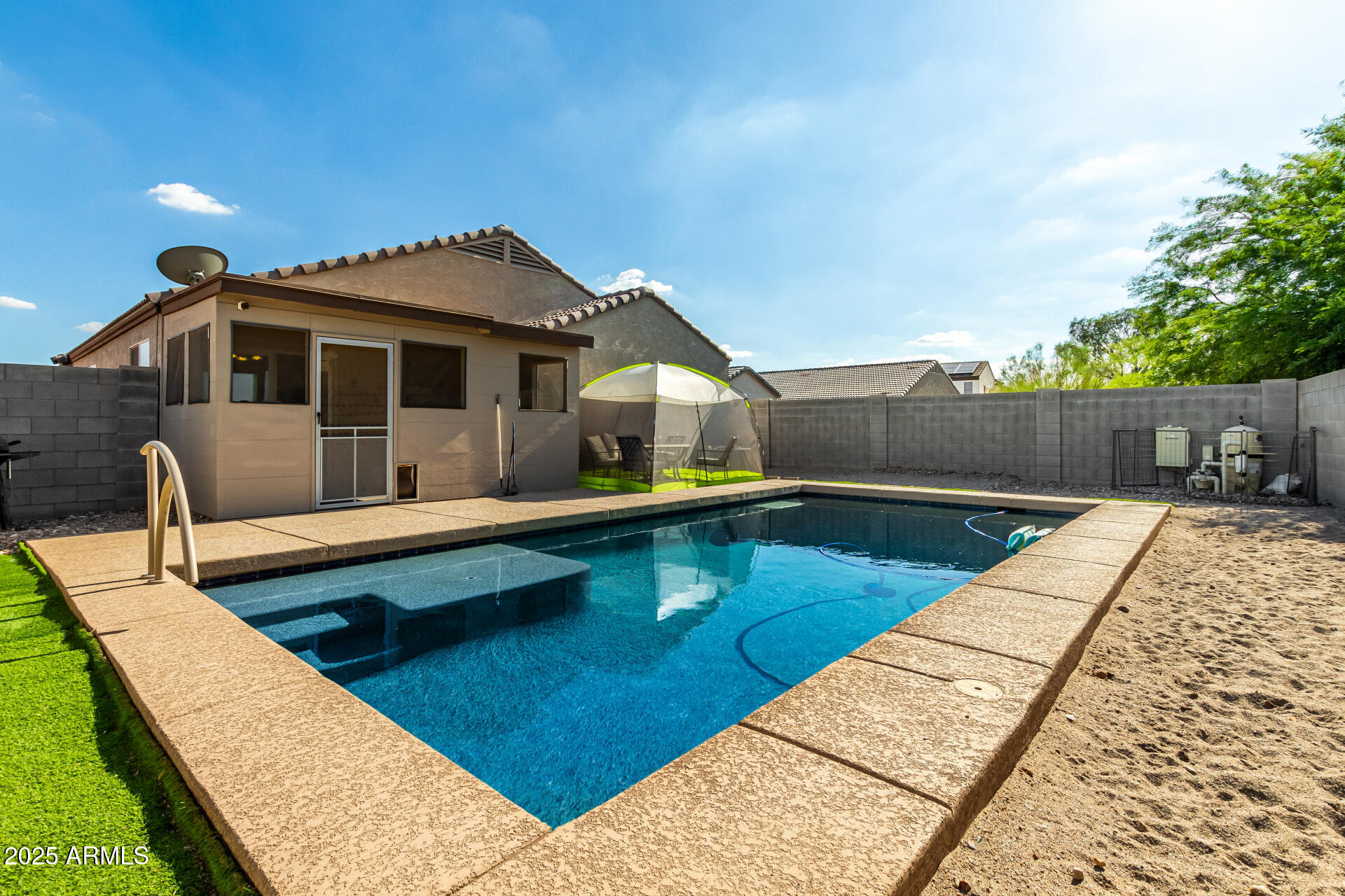 MCCLELLAN MEADOWS - Residential