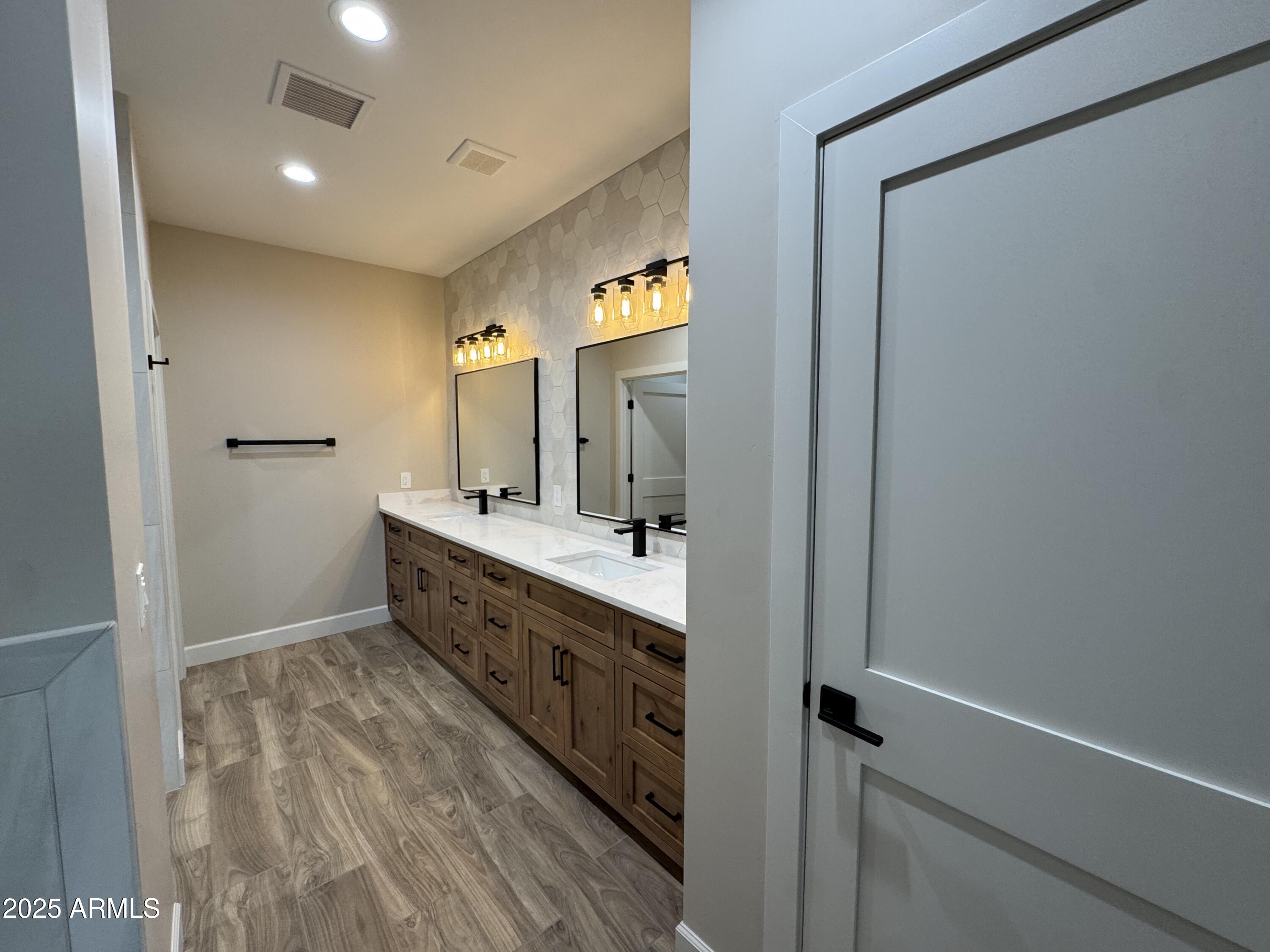 SALT MINE RANCHES - Residential