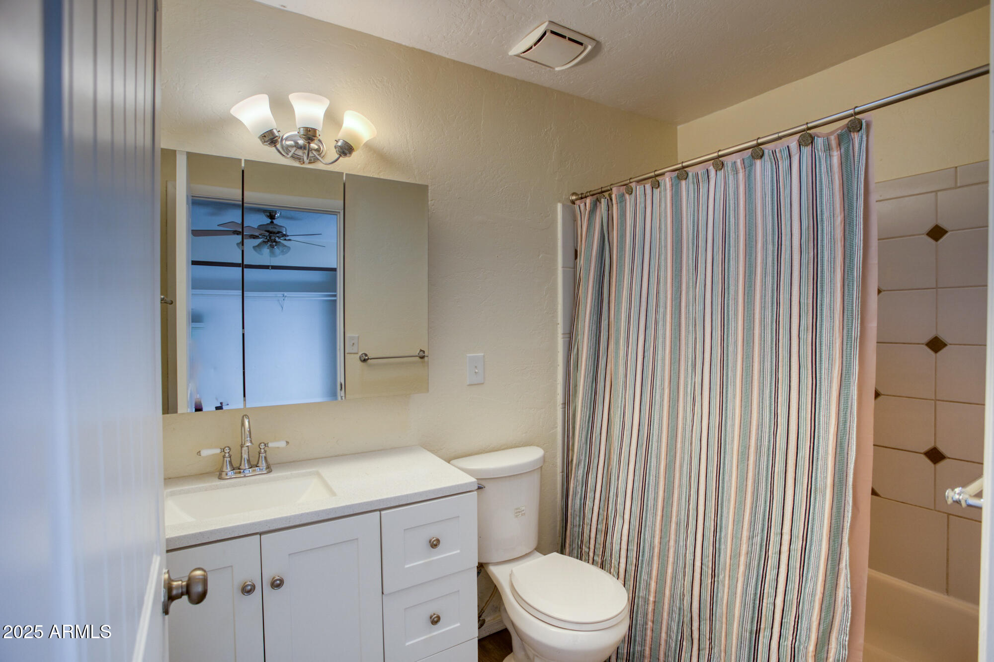 Lakeside Unsubdivided - Residential