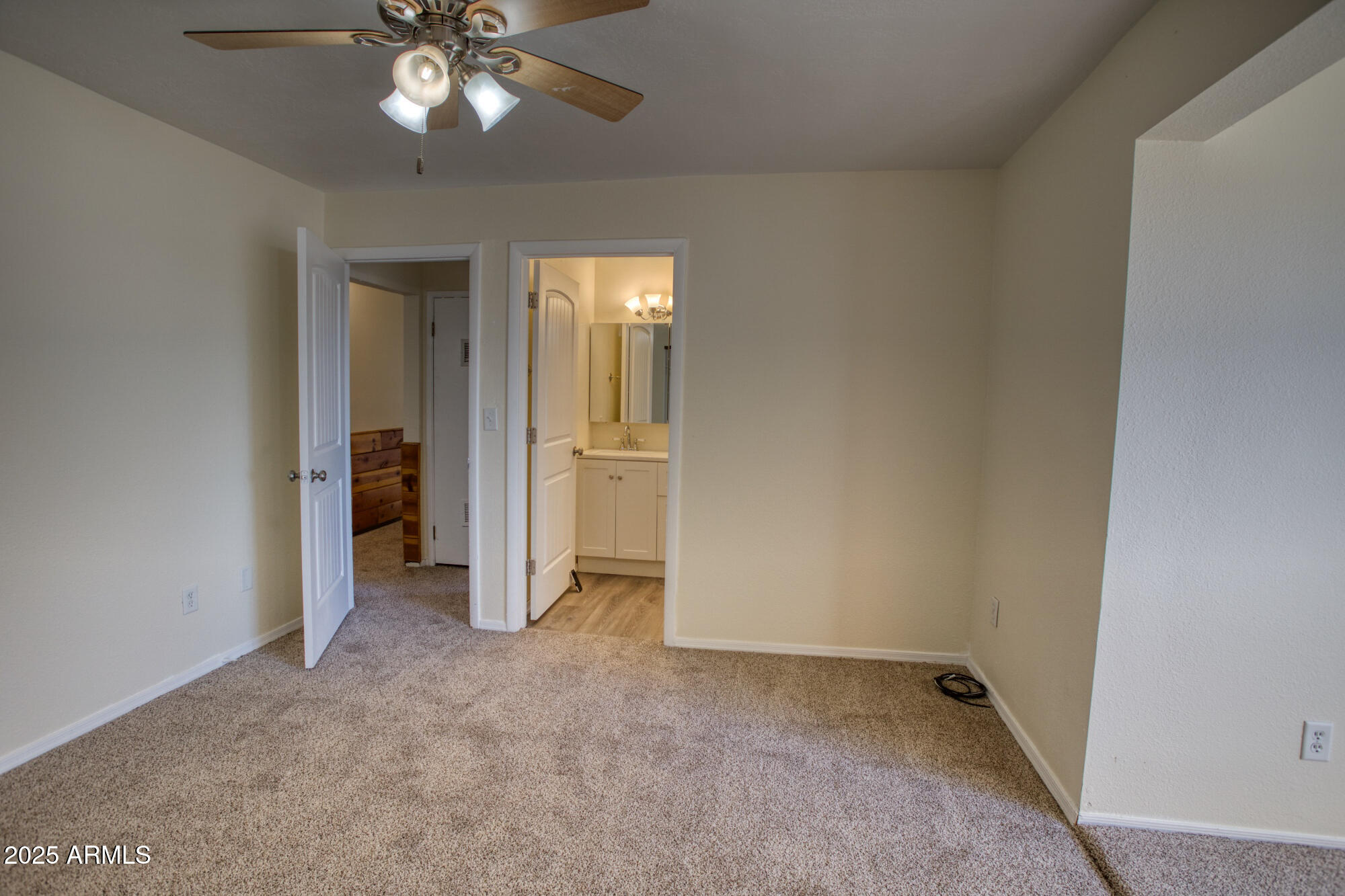 Lakeside Unsubdivided - Residential