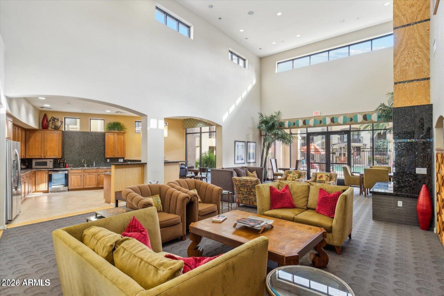 CORRIENTE CONDOMINIUMS - Residential