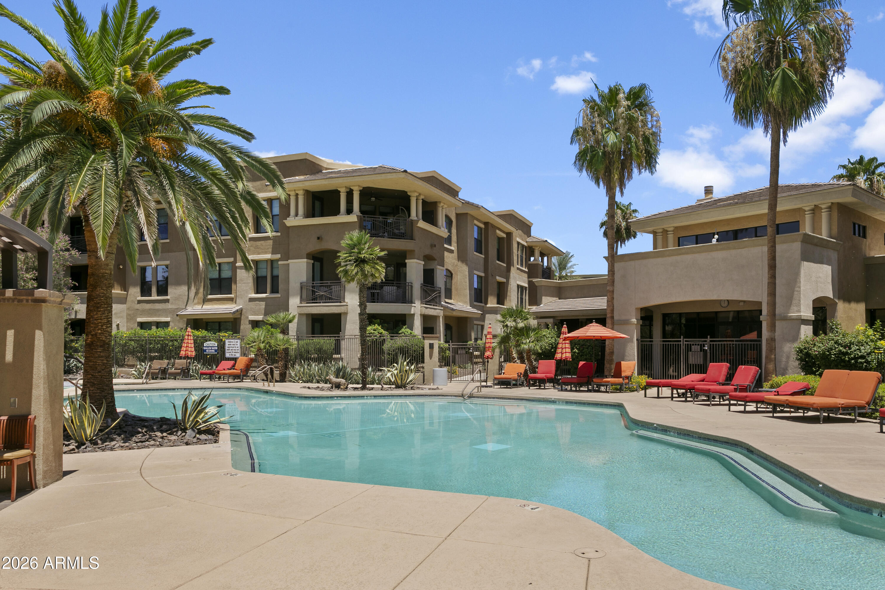CORRIENTE CONDOMINIUMS - Residential