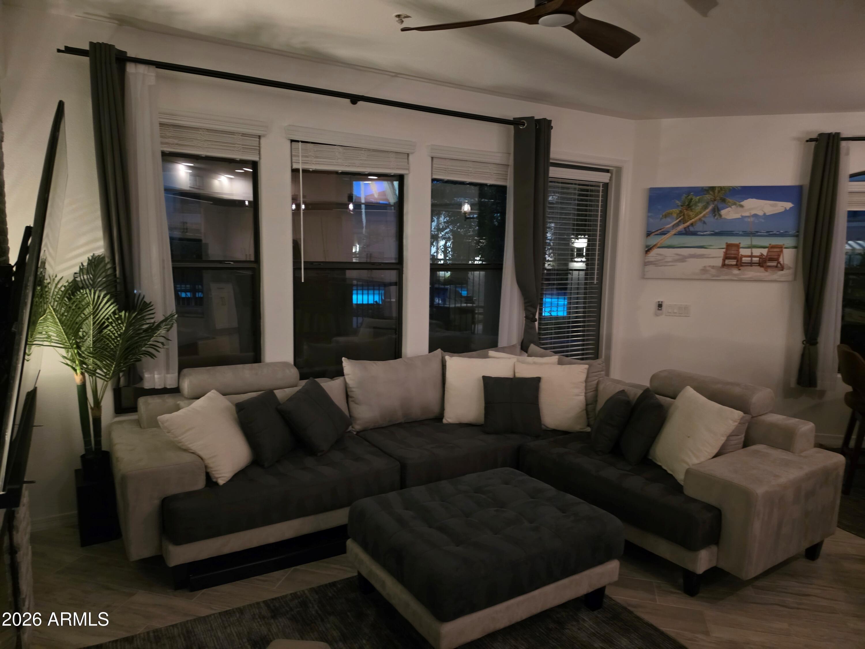 CORRIENTE CONDOMINIUMS - Residential