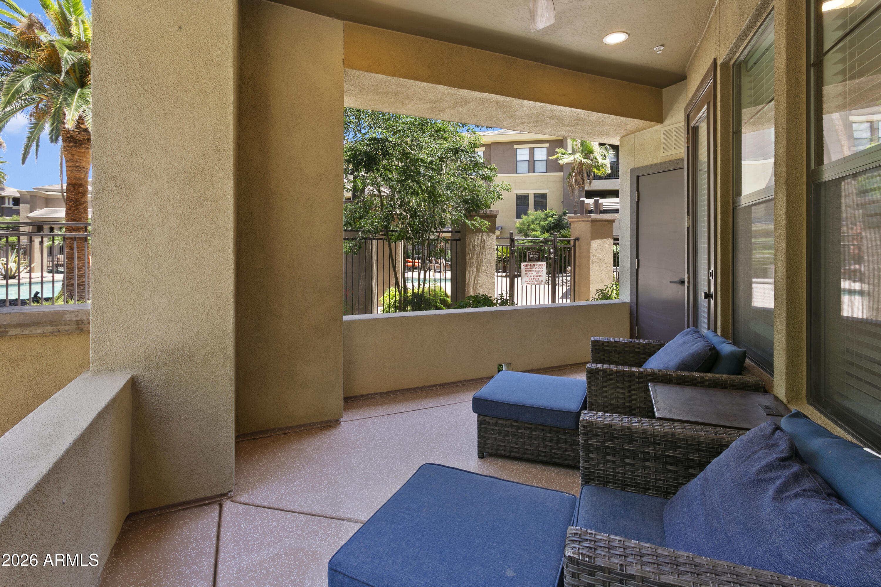 CORRIENTE CONDOMINIUMS - Residential