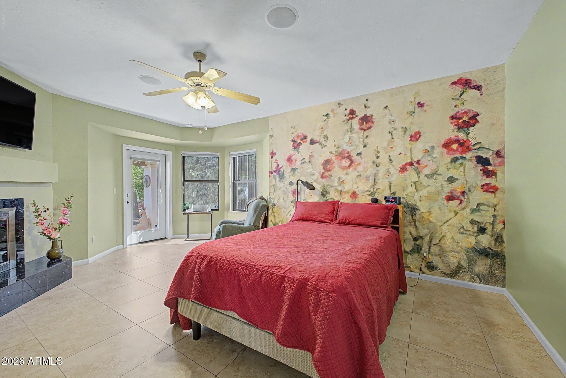 SUGGS RANCHO MCCORMICK - Residential