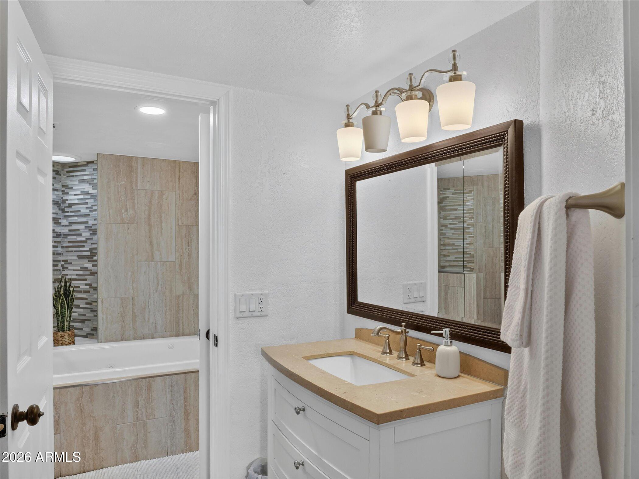 MARINA LINDA AMD - Residential