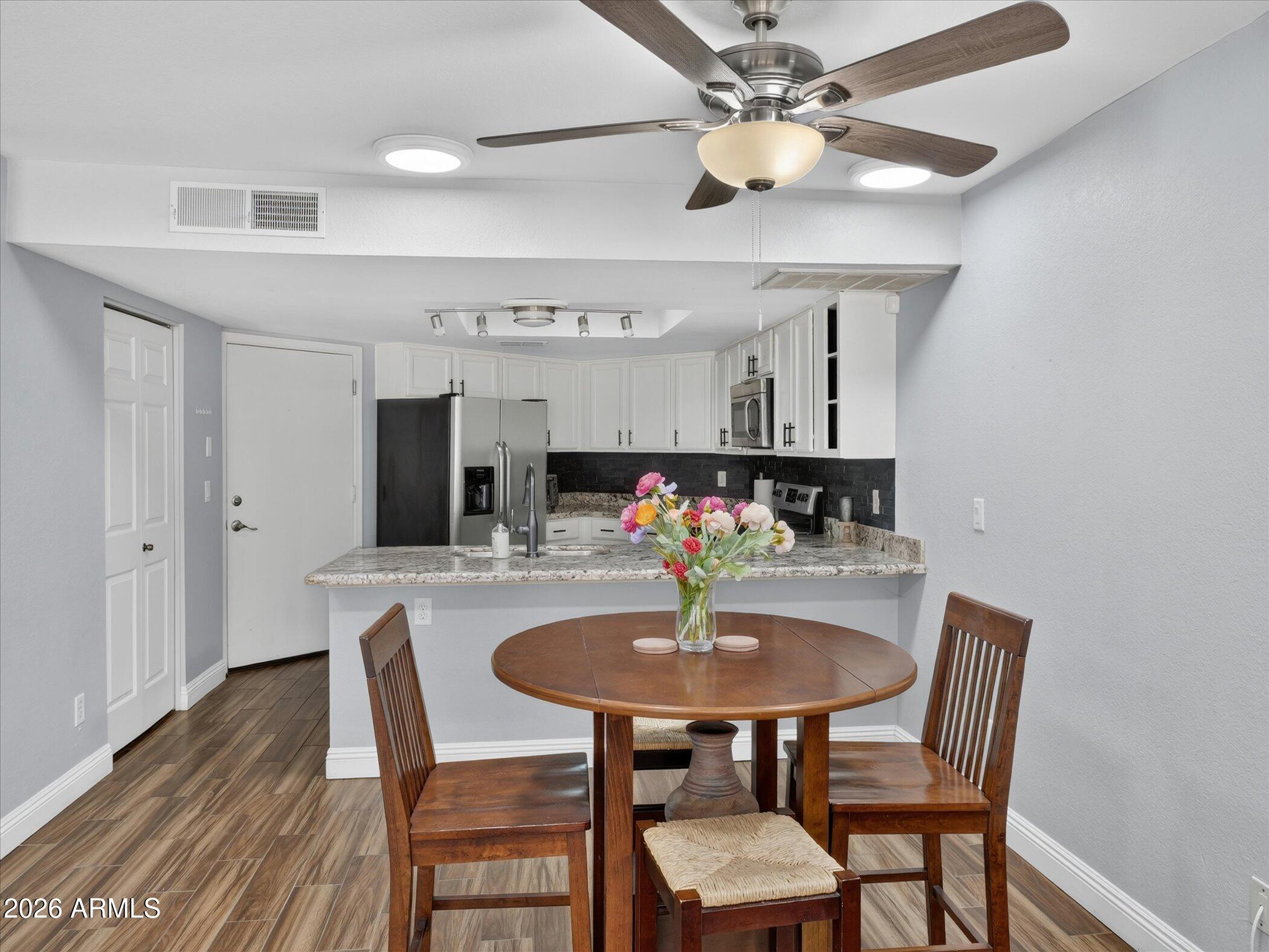 MARINA LINDA AMD - Residential