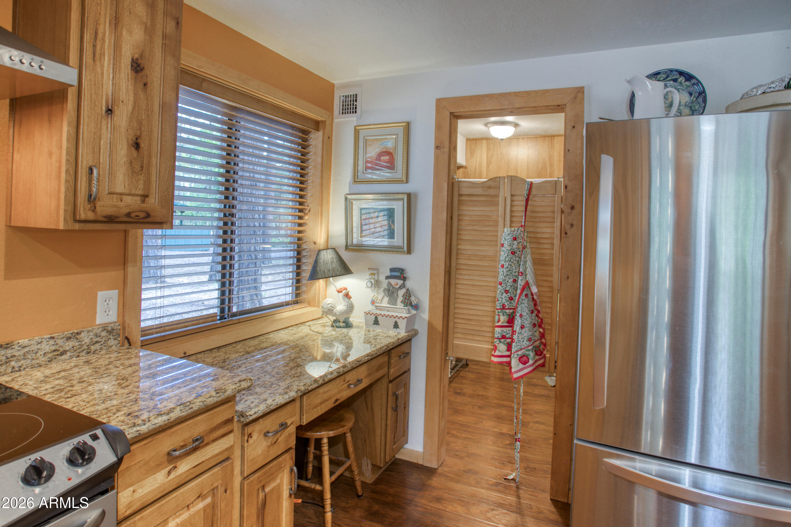 WHITE MOUNTAIN SUMMER HOMES - Residential