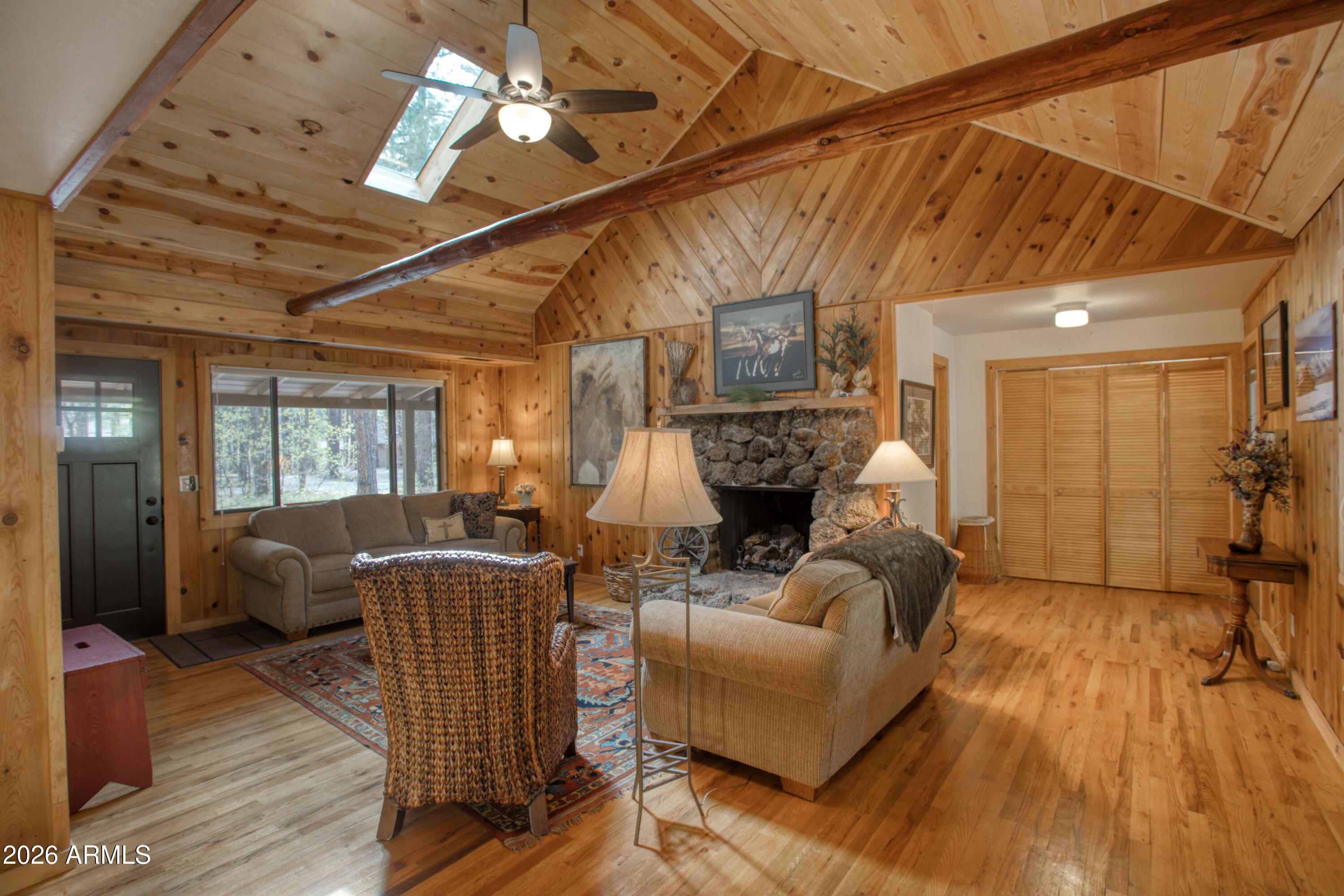 WHITE MOUNTAIN SUMMER HOMES - Residential