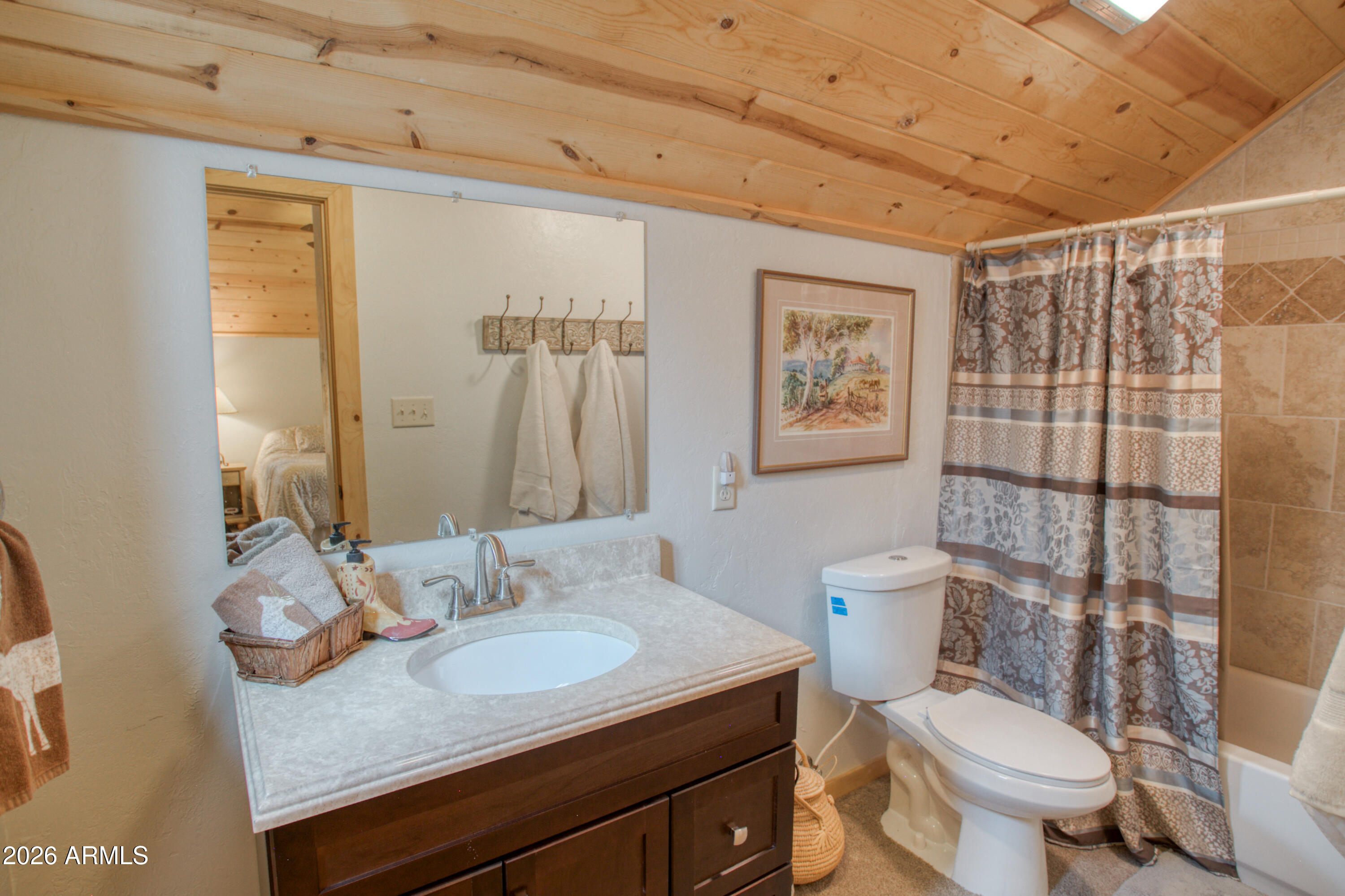 WHITE MOUNTAIN SUMMER HOMES - Residential