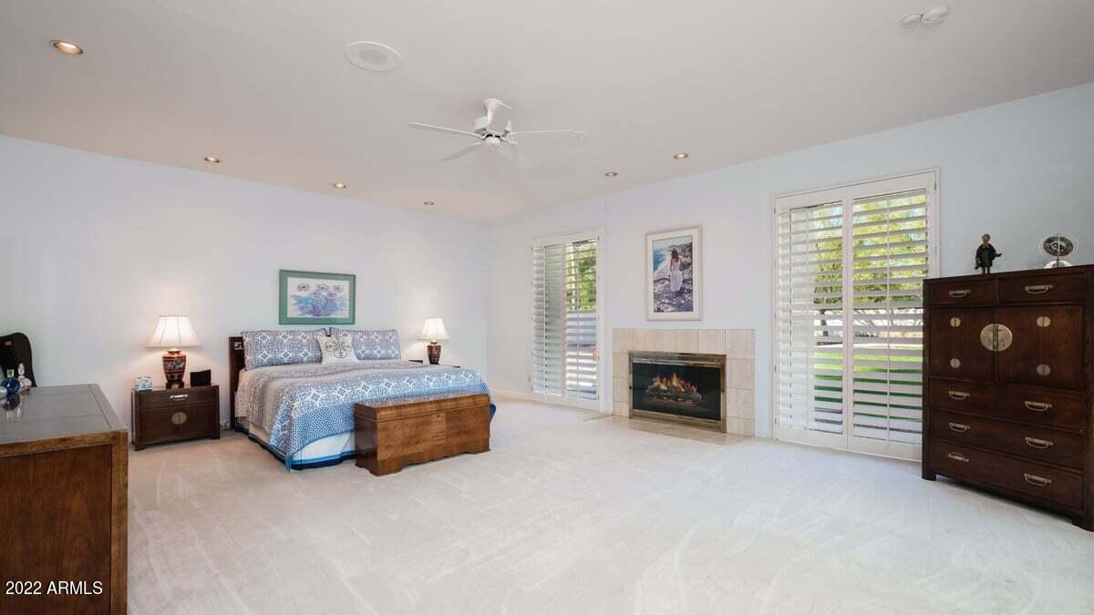 CAMELBACK COUNTRY ESTATES UNIT 2 - Residential