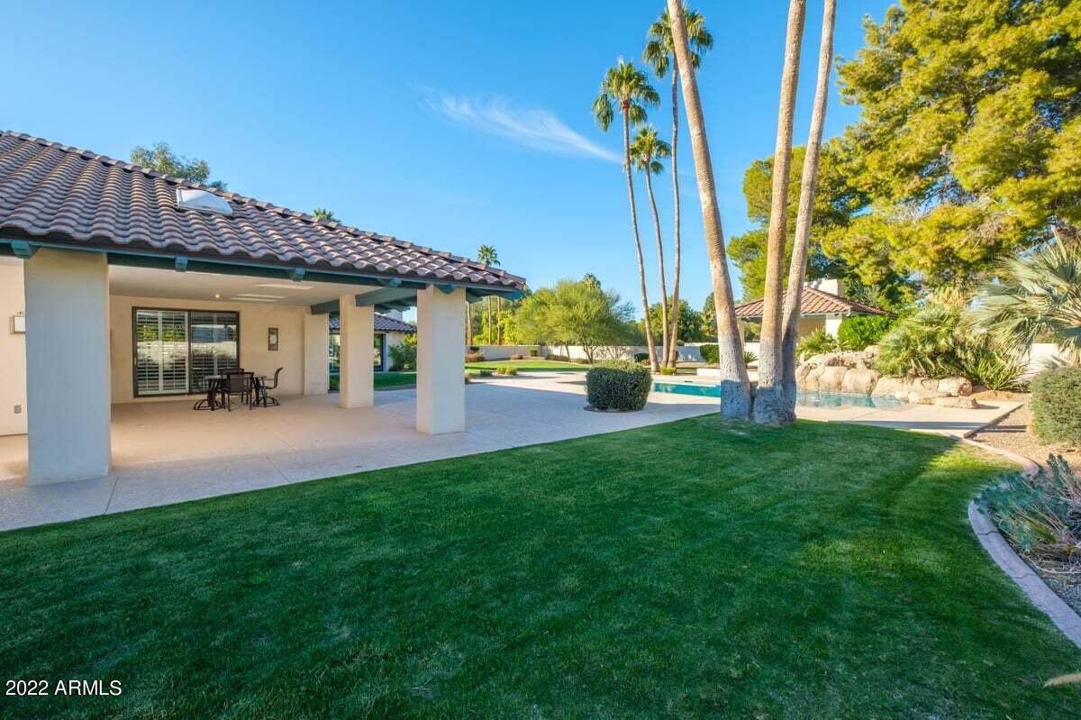 CAMELBACK COUNTRY ESTATES UNIT 2 - Residential