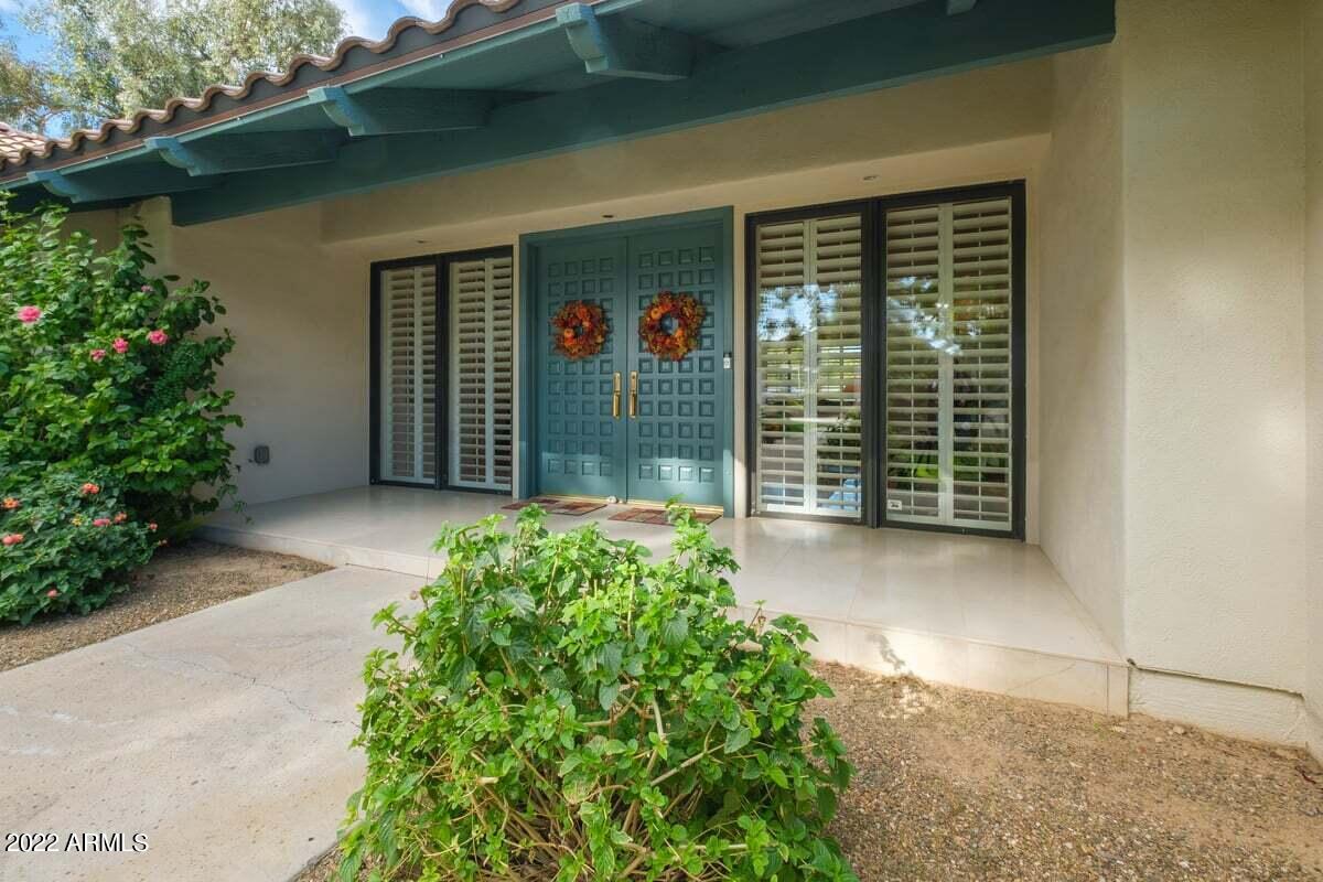 CAMELBACK COUNTRY ESTATES UNIT 2 - Residential