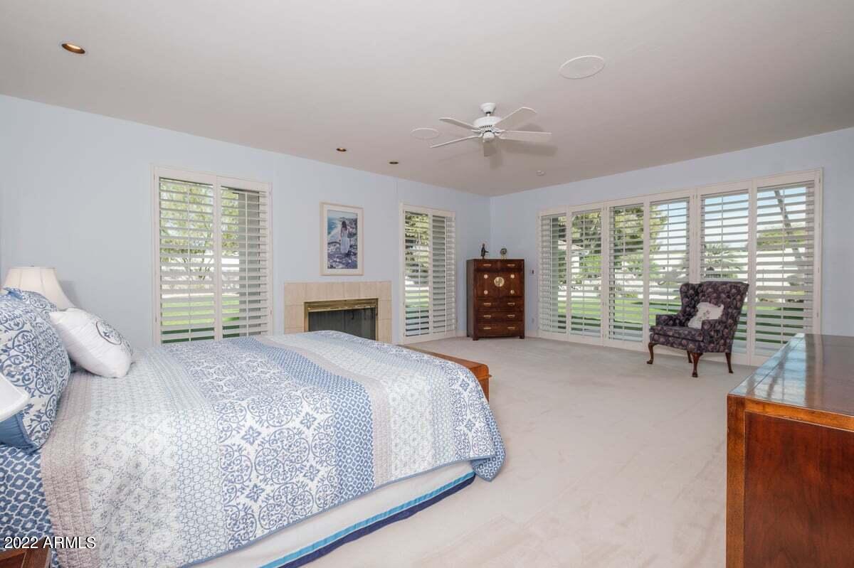 CAMELBACK COUNTRY ESTATES UNIT 2 - Residential