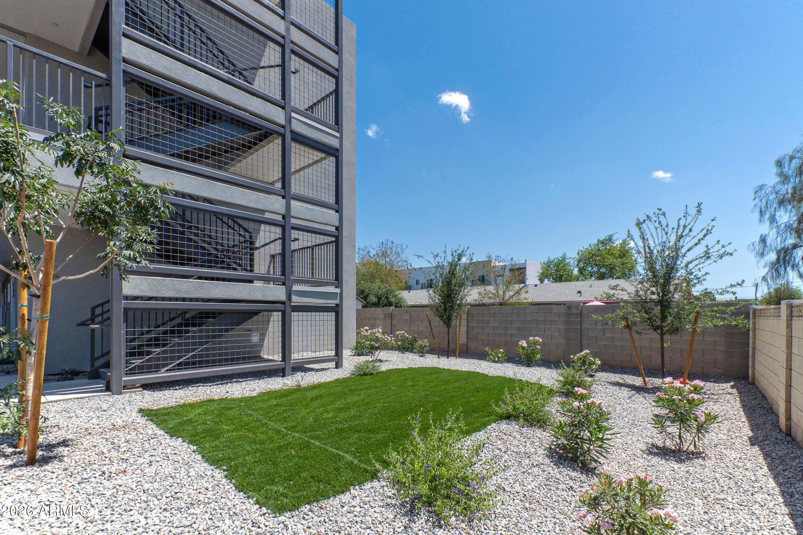 GERMANIA PLACE LOTS 4-1115-19212231-36 - Residential Income