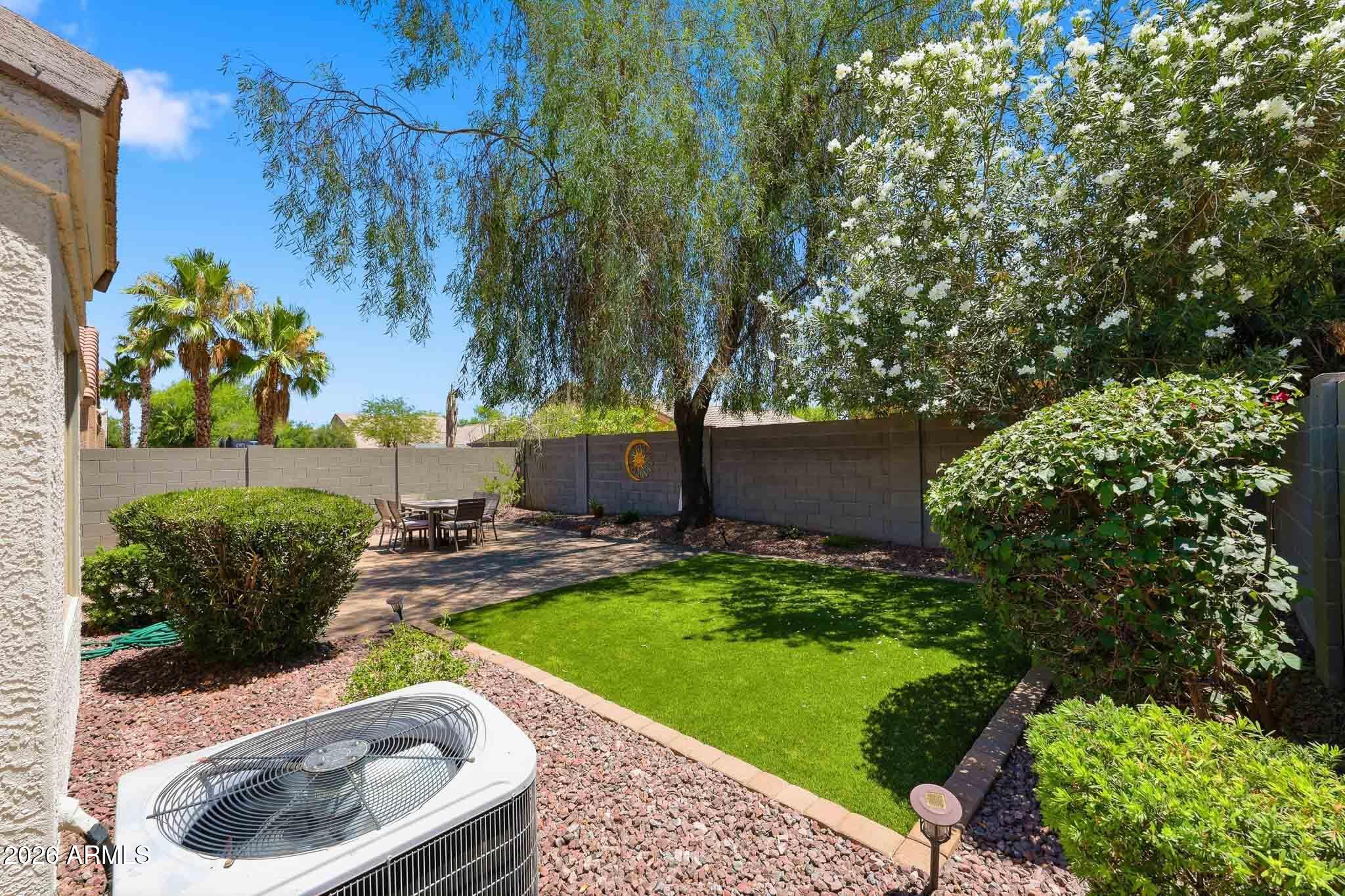 CAMINO A LAGO SOUTH UNIT 8 - Residential