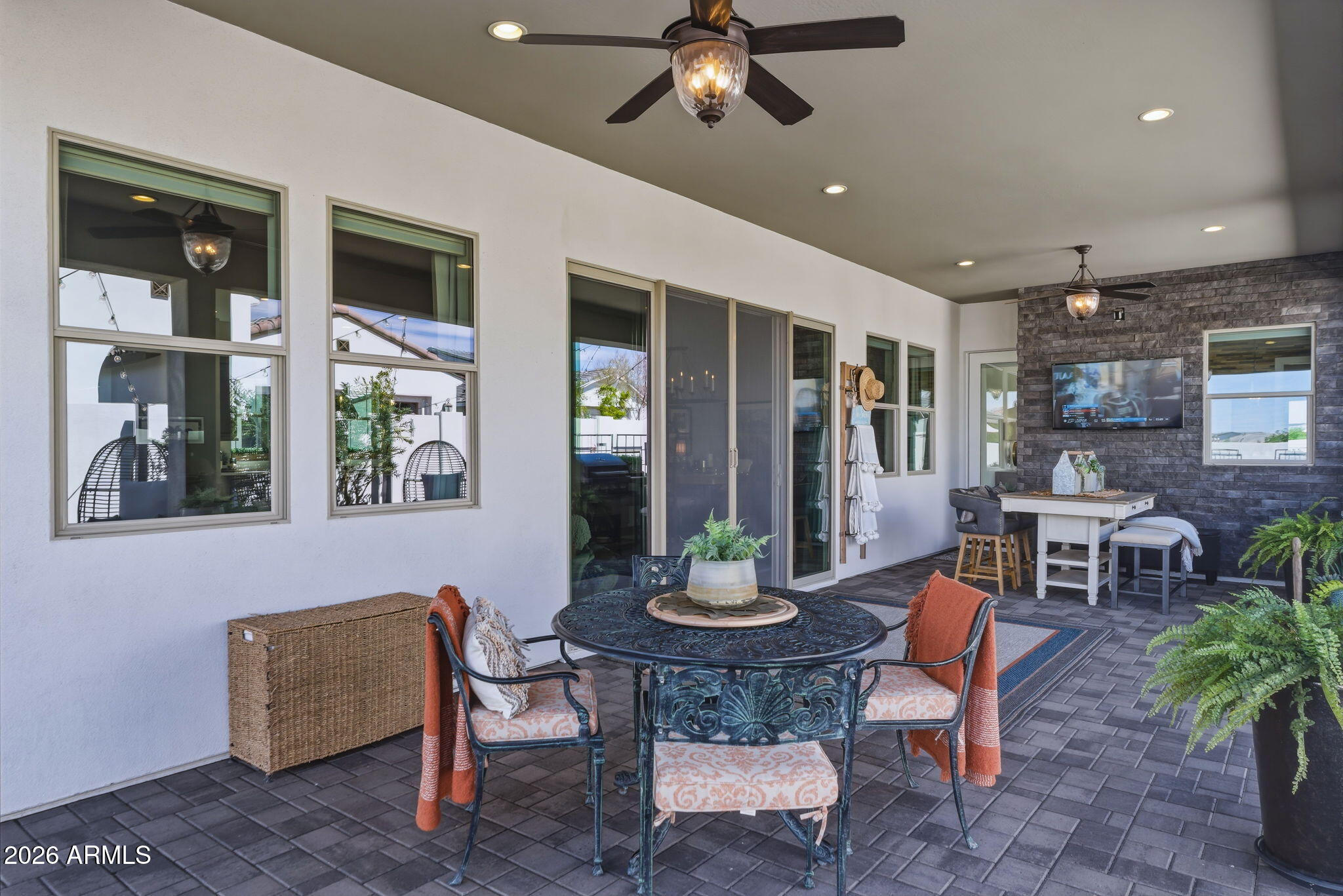 STERLING GROVE - Residential