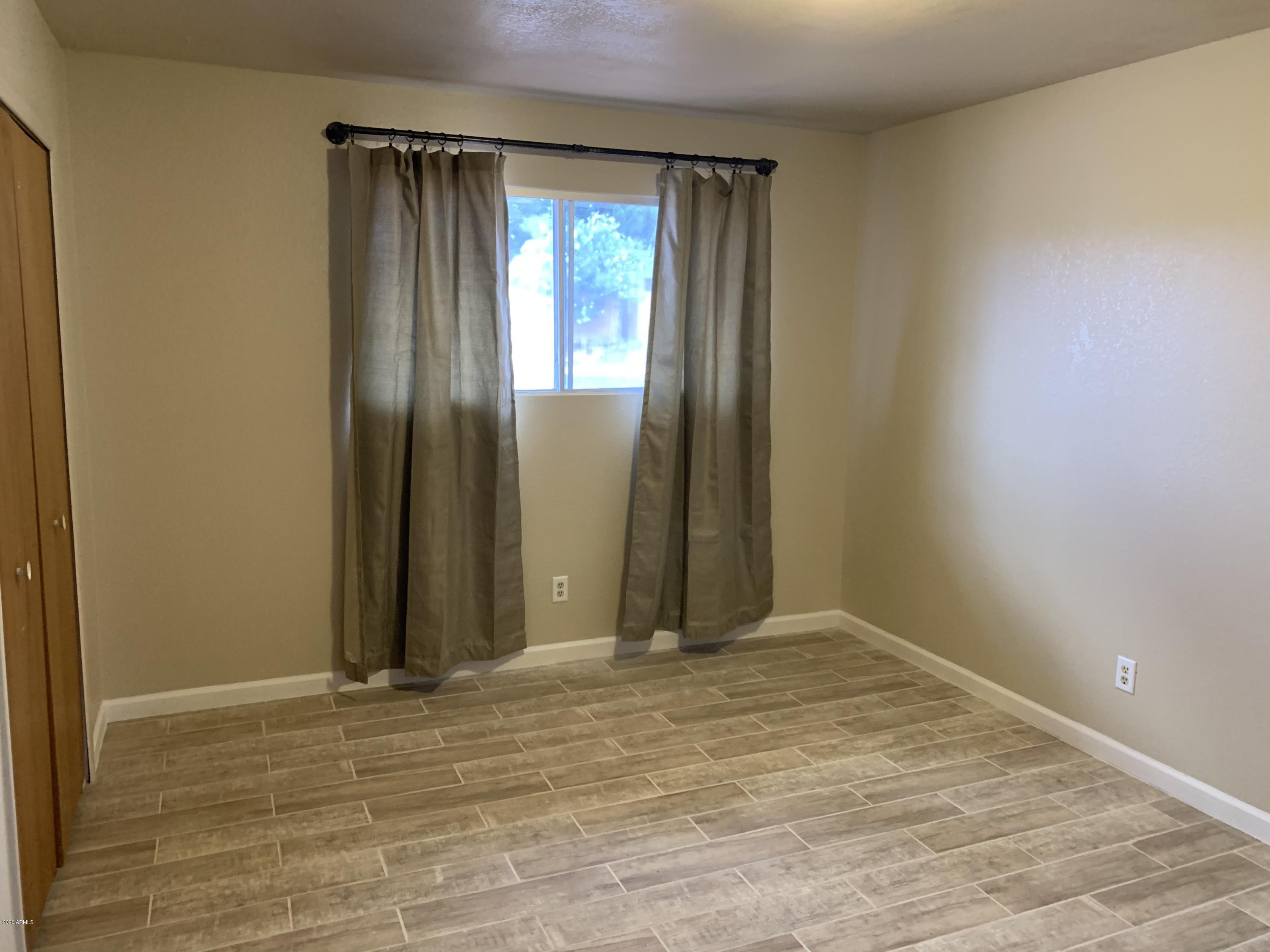VISTA VILLAGE UNIT 3 - Residential Lease
