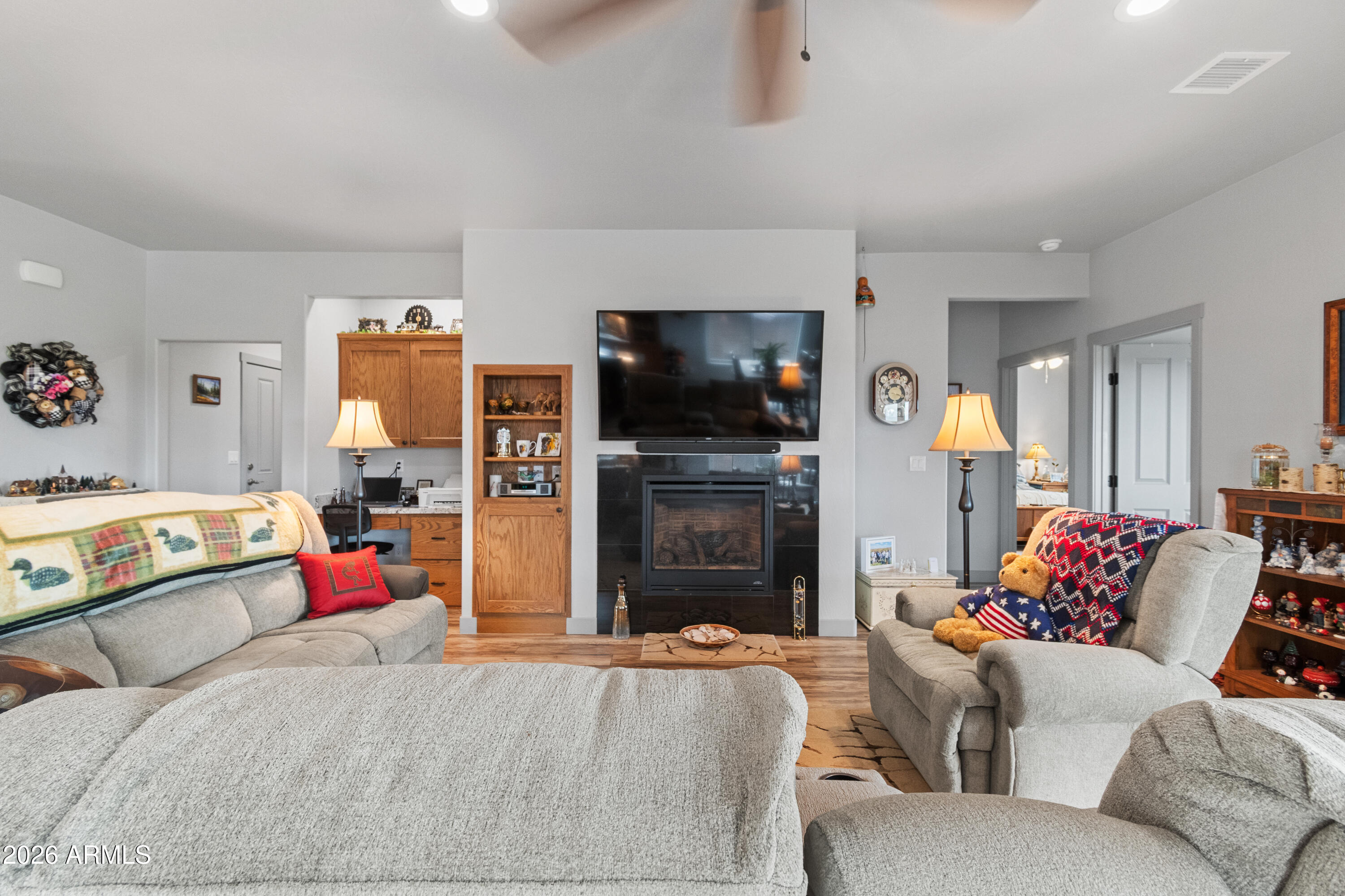 WHITE MOUNTAIN LAKE VISTAS UNIT 1 - Residential