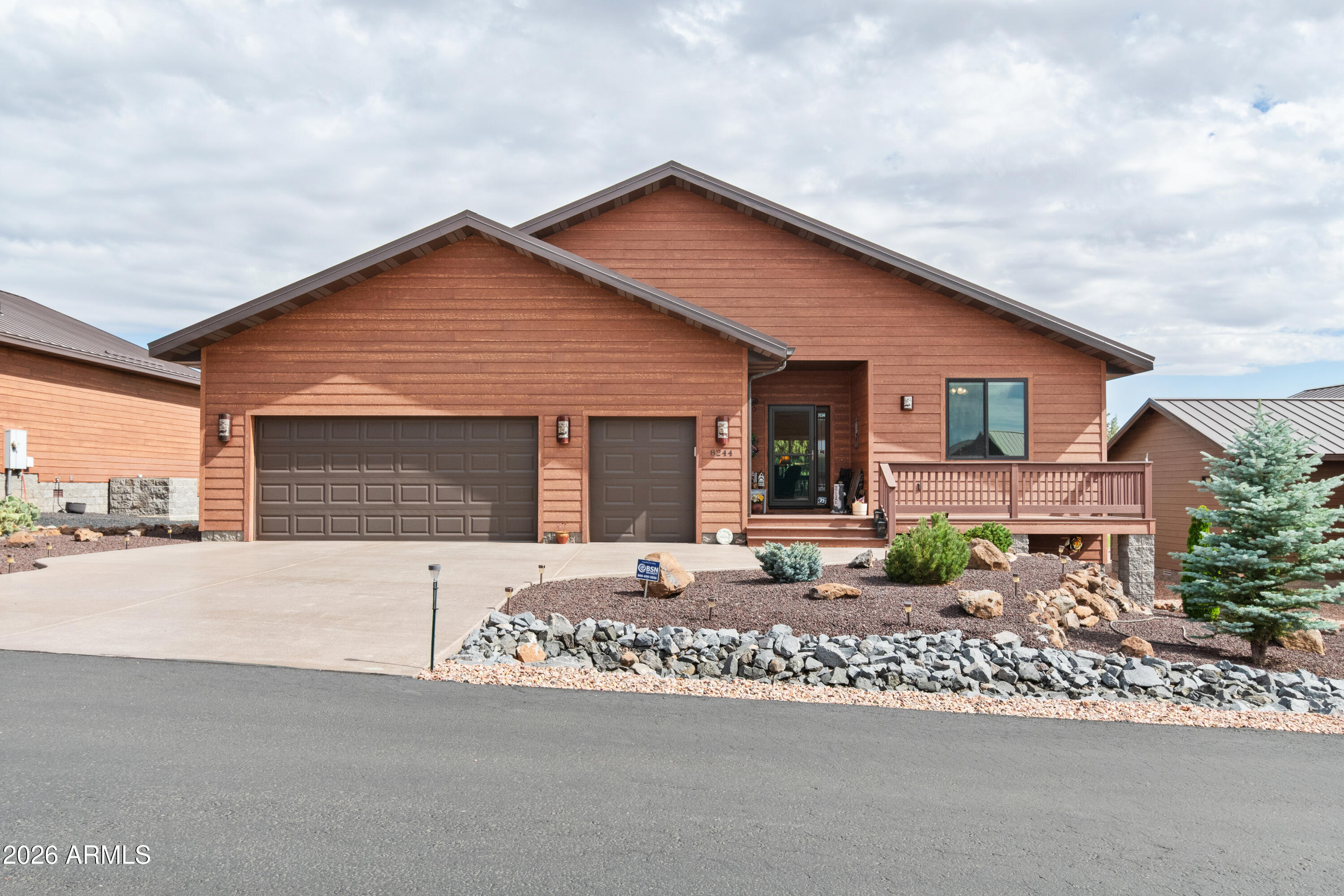 WHITE MOUNTAIN LAKE VISTAS UNIT 1 - Residential