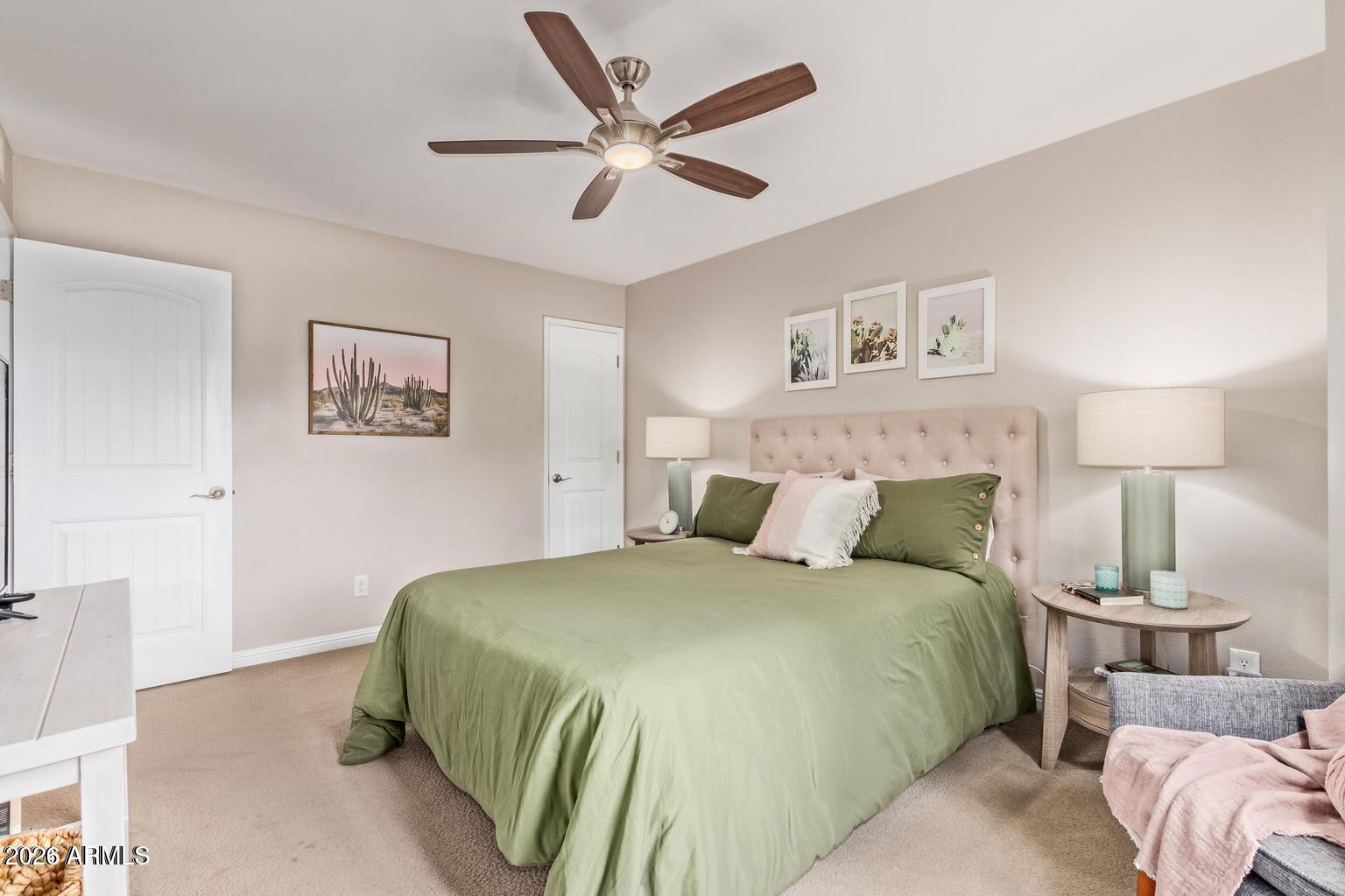 POINTE TAPATIO - Residential