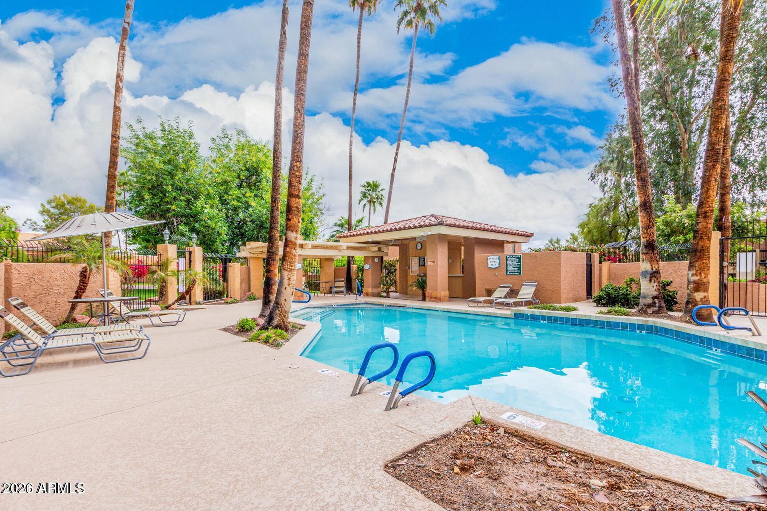 POINTE TAPATIO - Residential