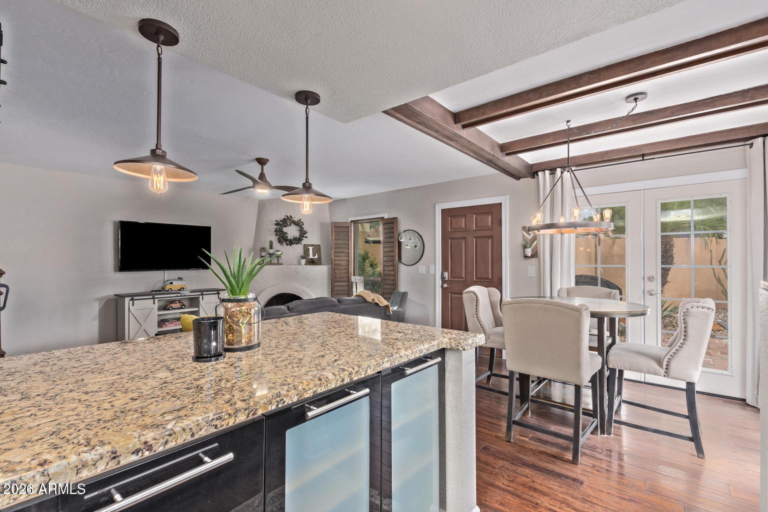 POINTE TAPATIO - Residential