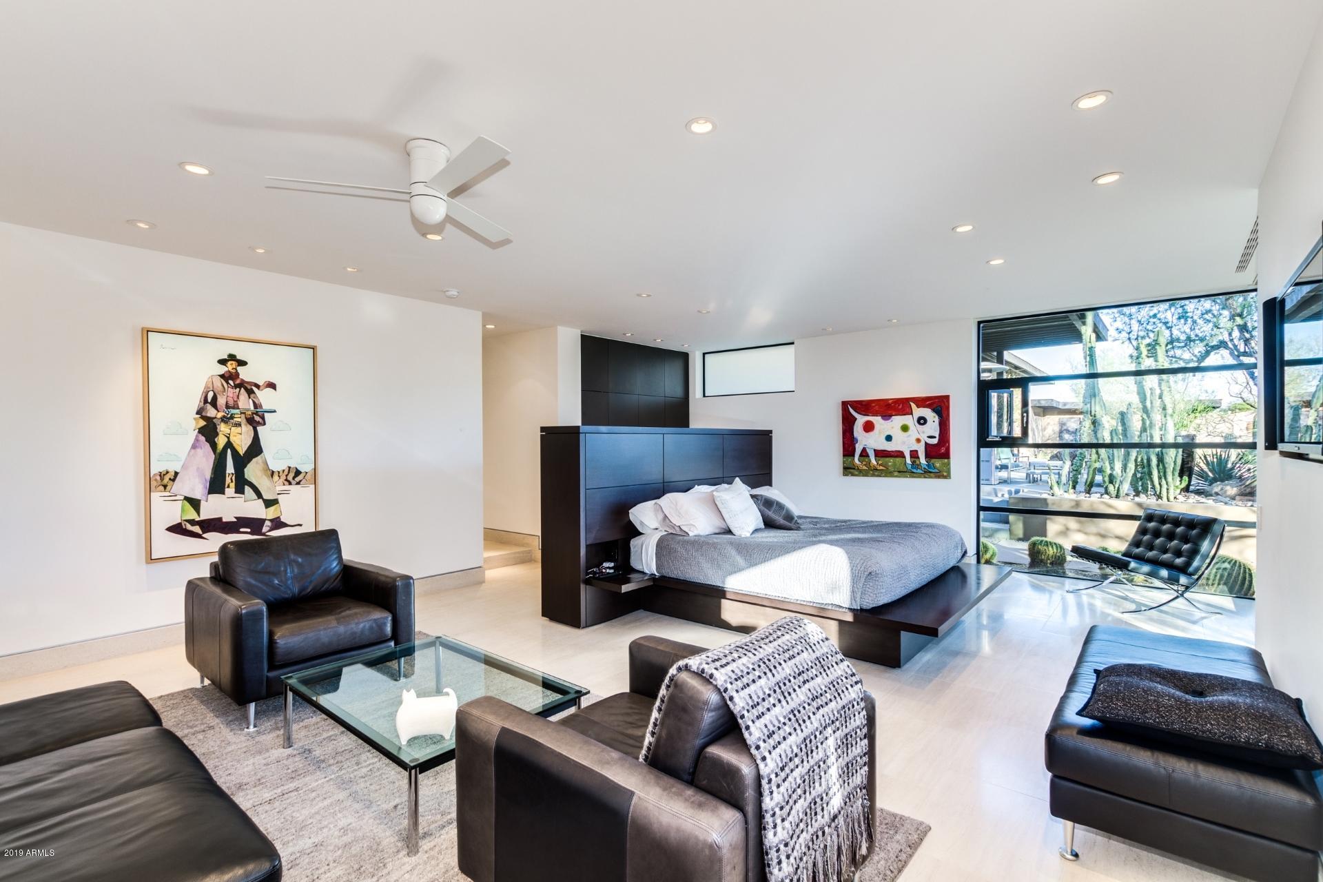 PARADISE HIGHLANDS - Residential