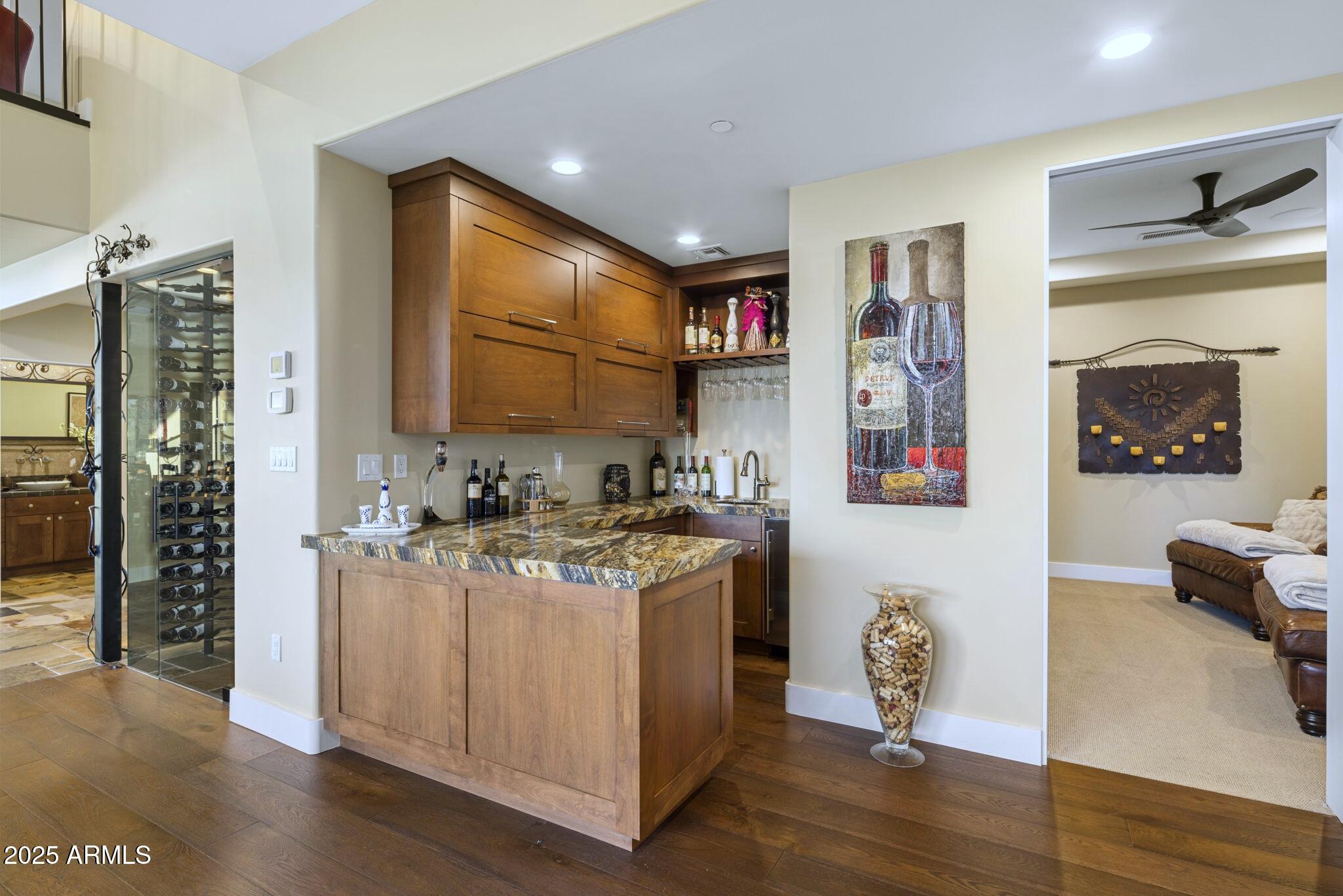 MIRABEL Club - Residential