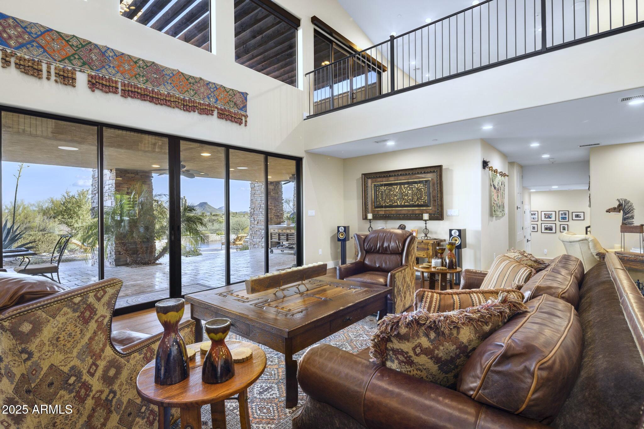 MIRABEL Club - Residential