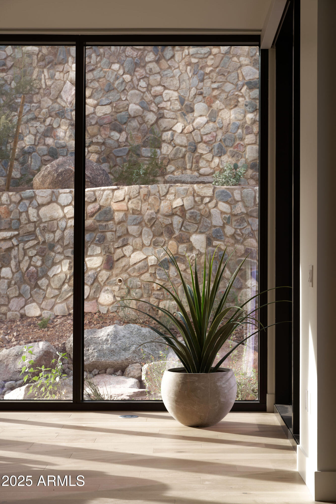 ASCENT AT THE PHOENICIAN MOUNTAINSIDE RESIDENCE - Residential