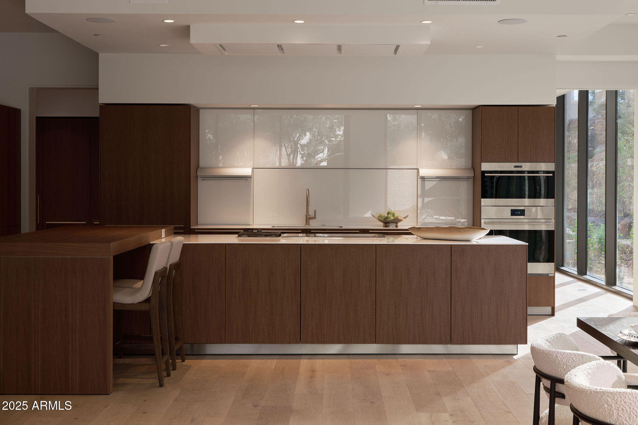 ASCENT AT THE PHOENICIAN MOUNTAINSIDE RESIDENCE - Residential