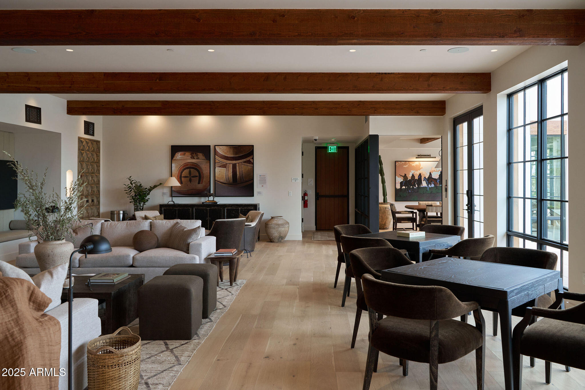 ASCENT AT THE PHOENICIAN MOUNTAINSIDE RESIDENCE - Residential