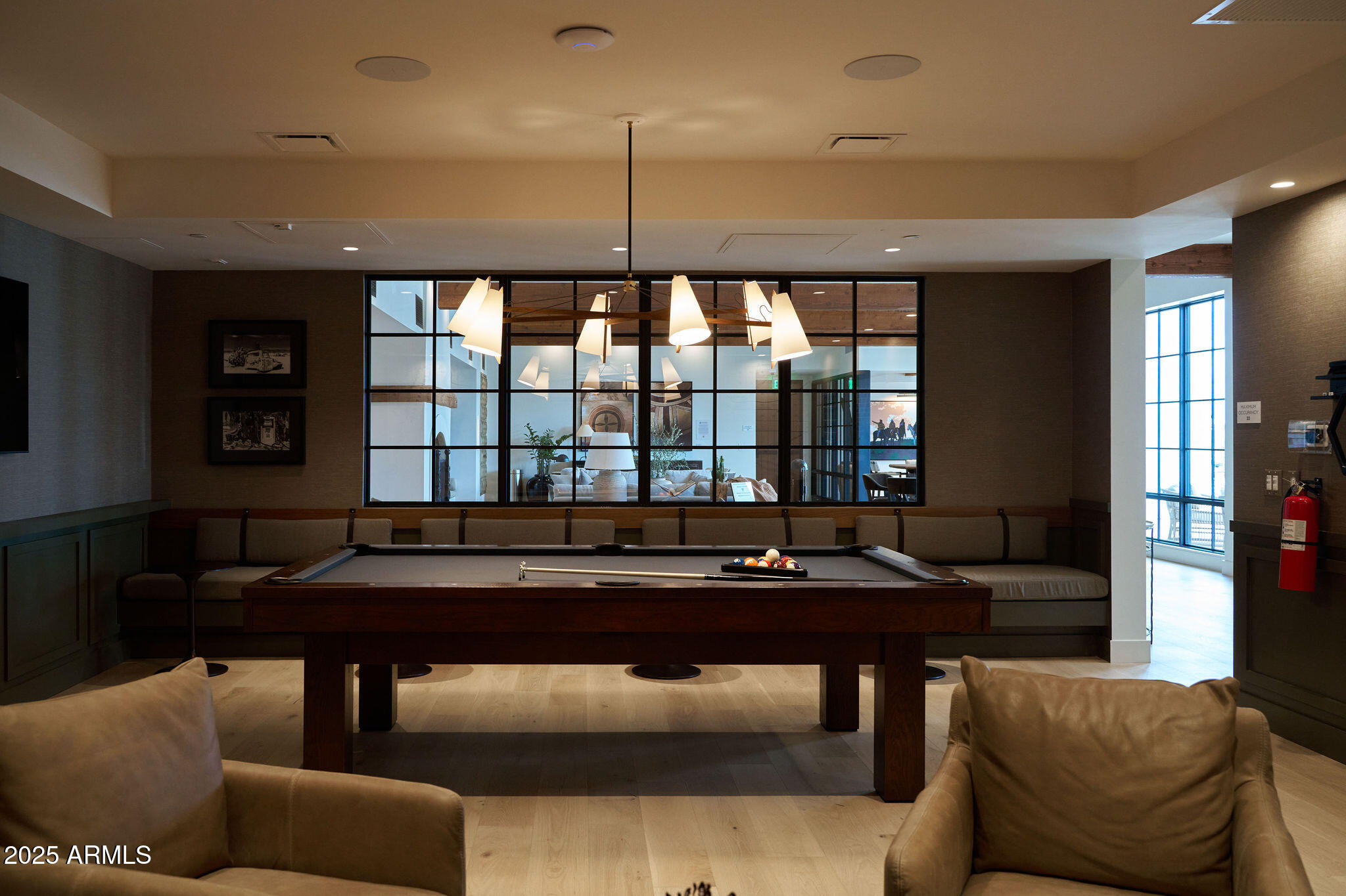 ASCENT AT THE PHOENICIAN MOUNTAINSIDE RESIDENCE - Residential
