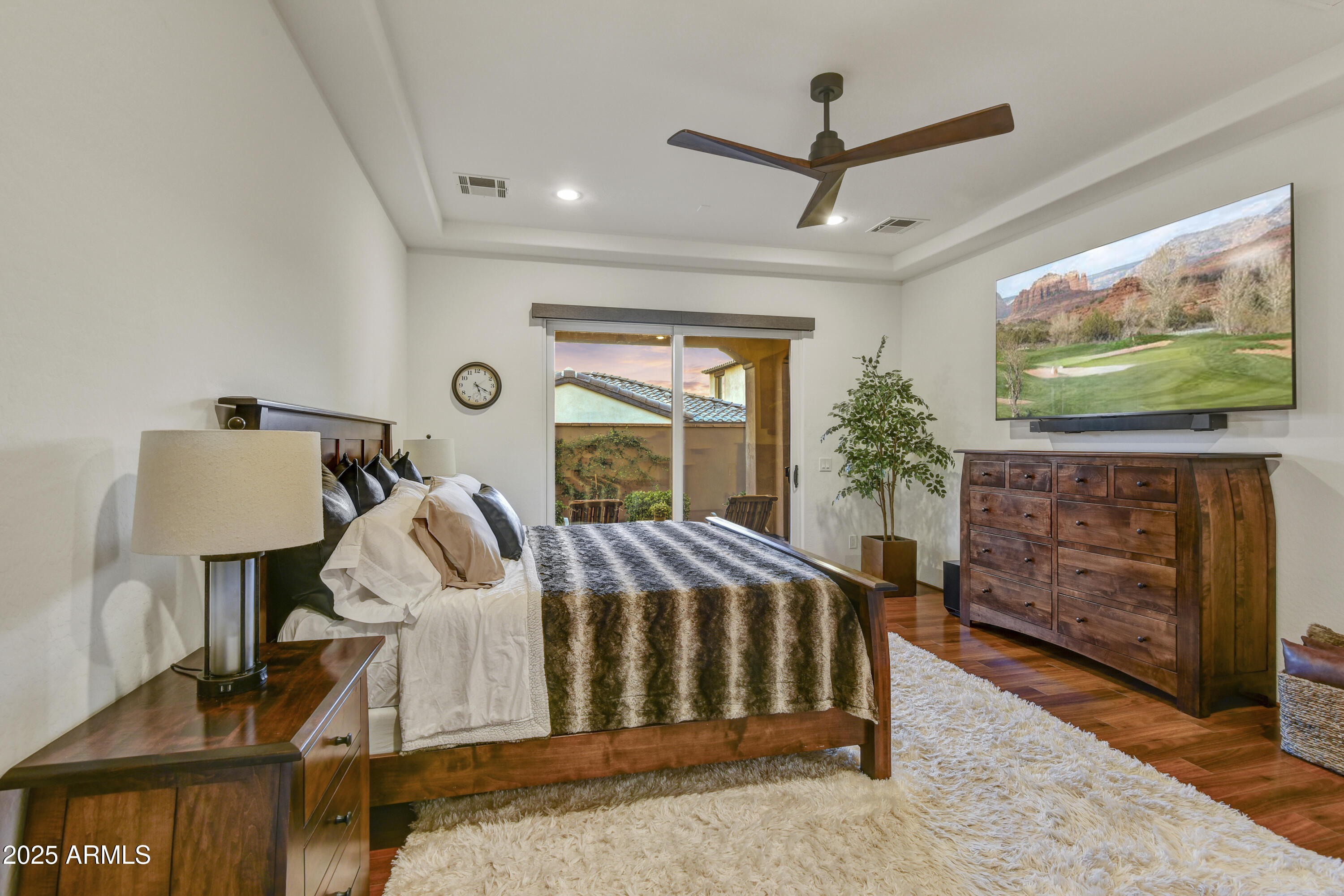 SUPERSTITION MOUNTAIN - Residential