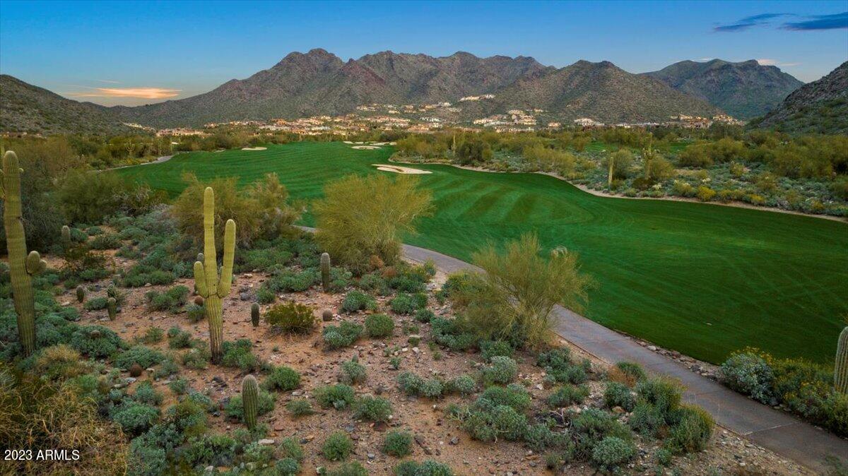 SILVERLEAF - Residential