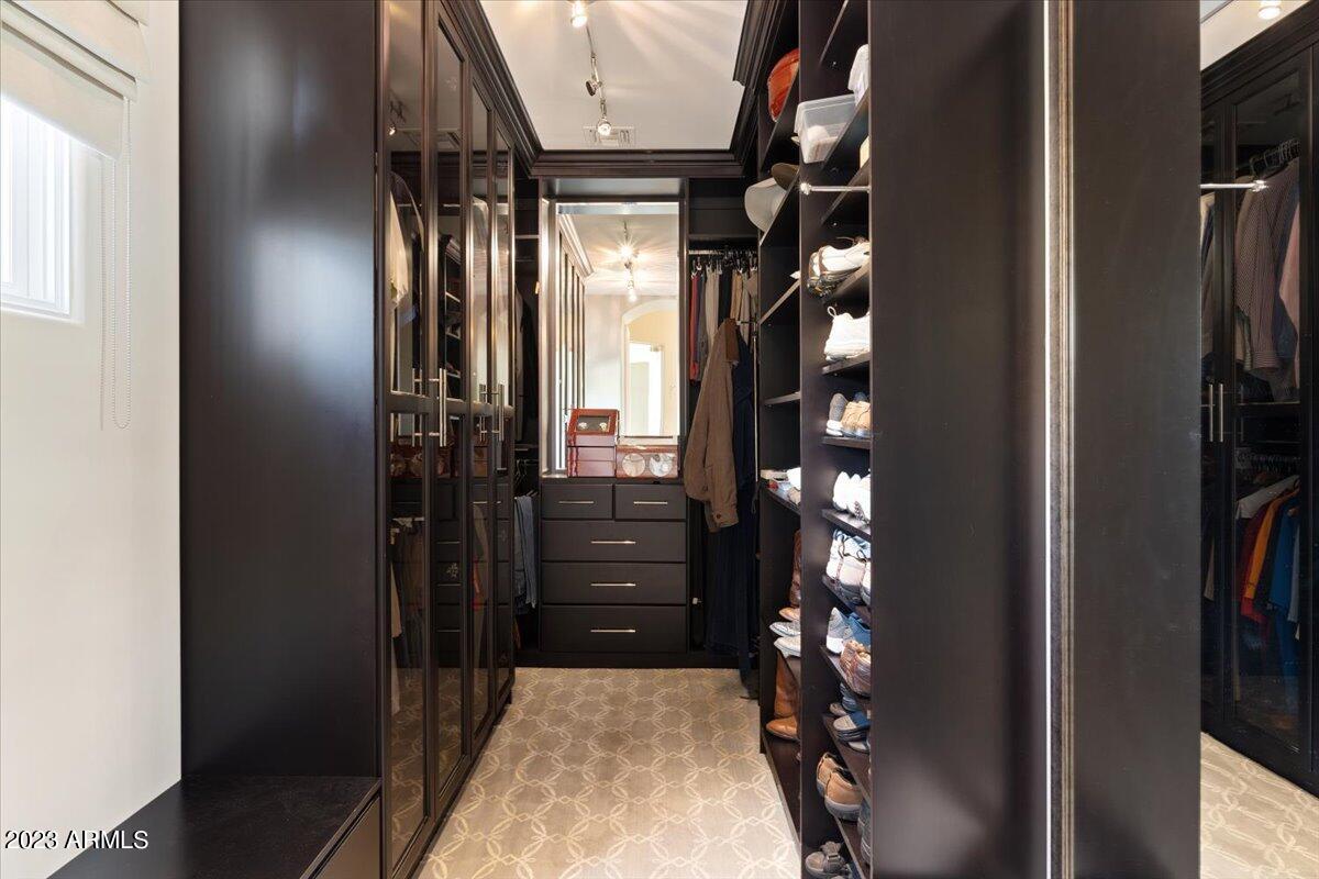 SILVERLEAF - Residential